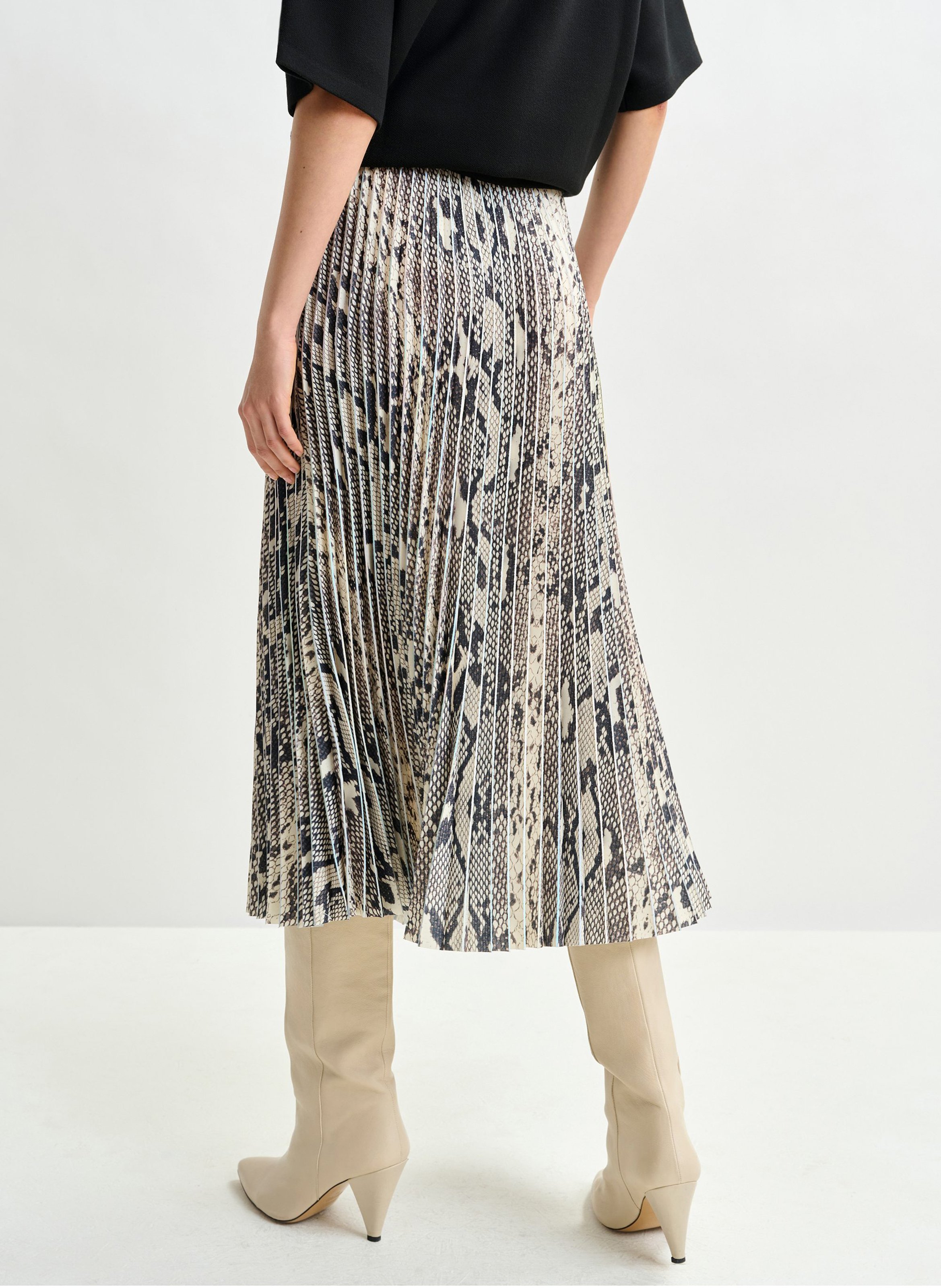 Jupe mi-longue plissée serpent ESSENTIEL ANTWERP Vert