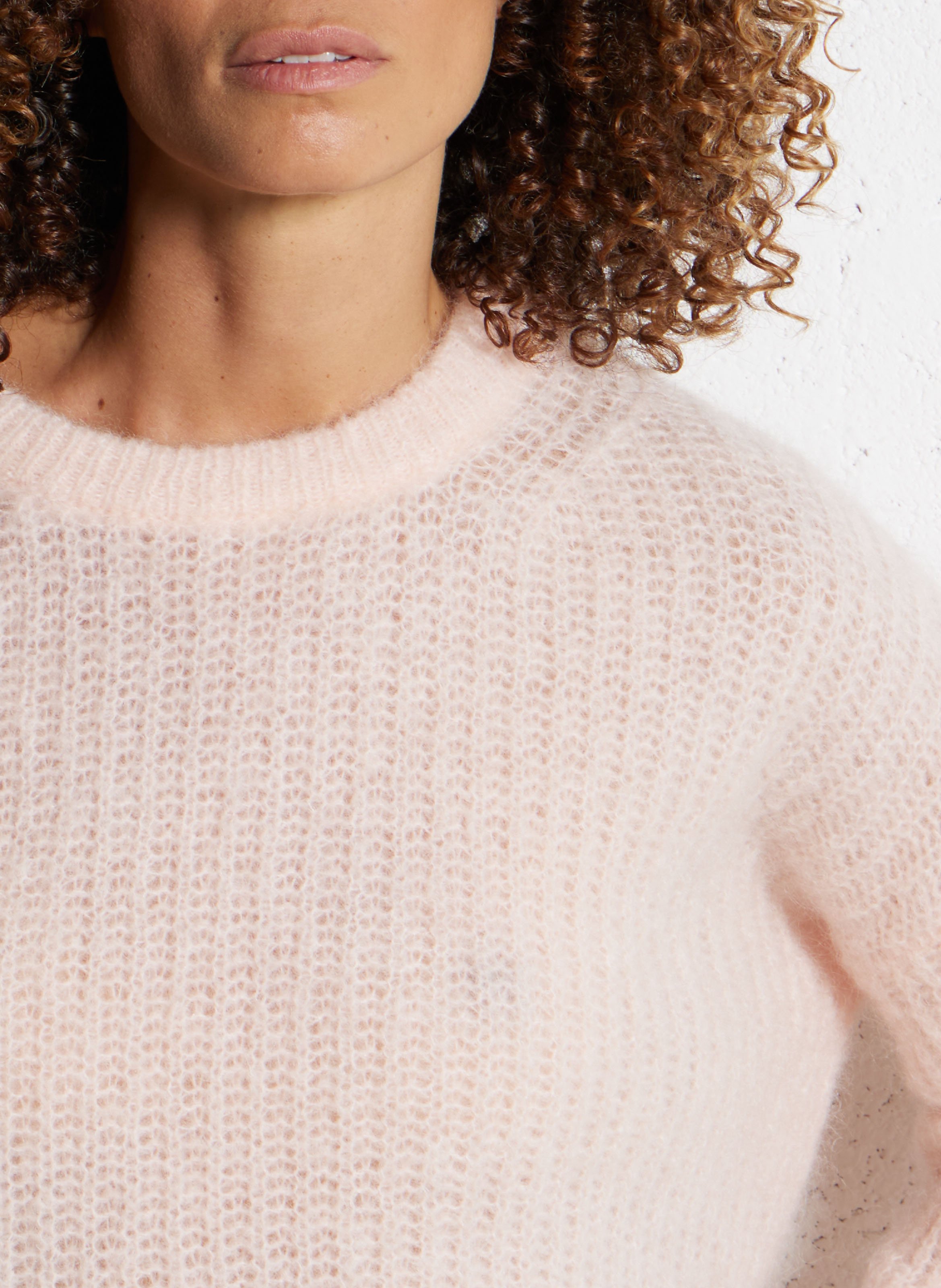 Pull col rond uni en laine mélangée DES PETITS HAUTS Rose