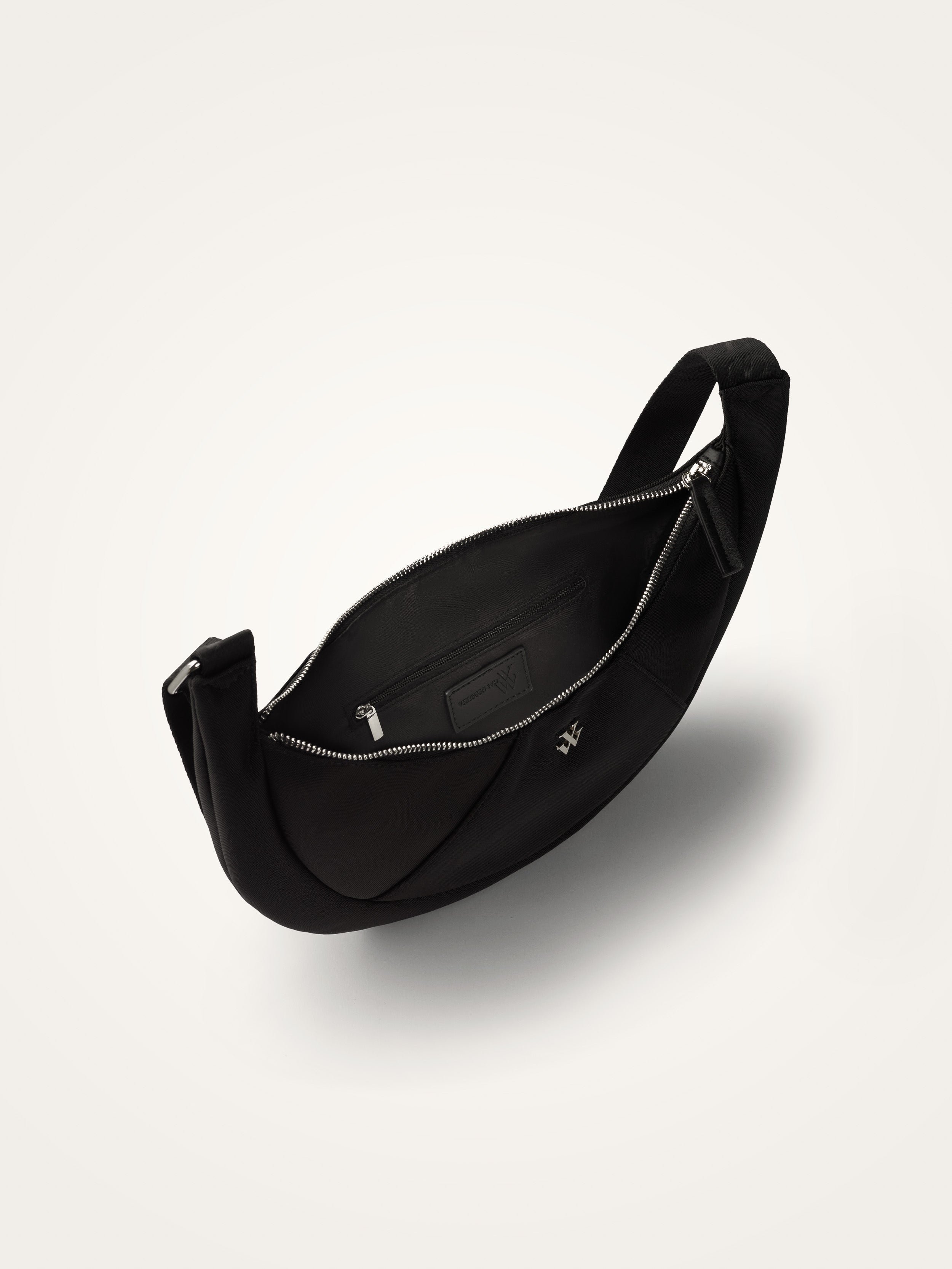 Nylon banana bag  VANESSA WU Black