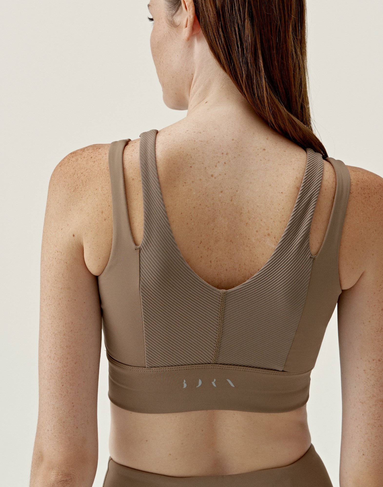 Reka sports bra with removable padding BORN LIVING YOGA Black