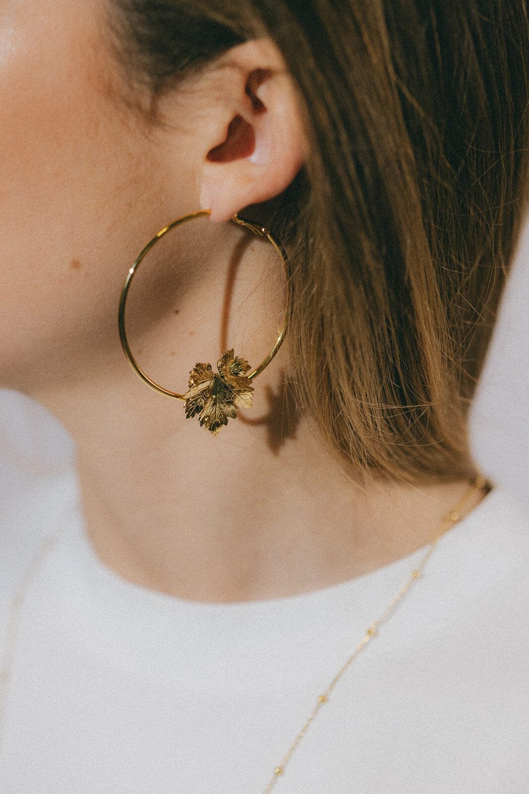 Gold-plated leaf hoop earrings MONSIEUR SIMONE Golden