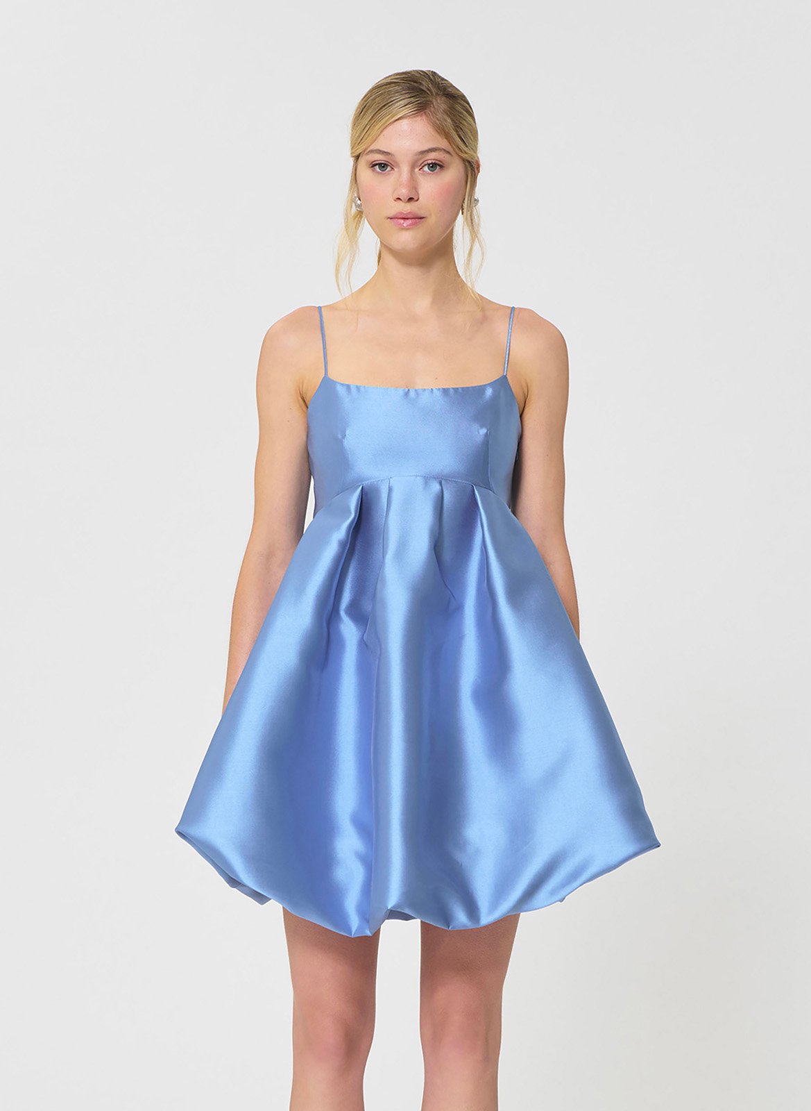 Korte puffy satijnen jurk TARA JARMON