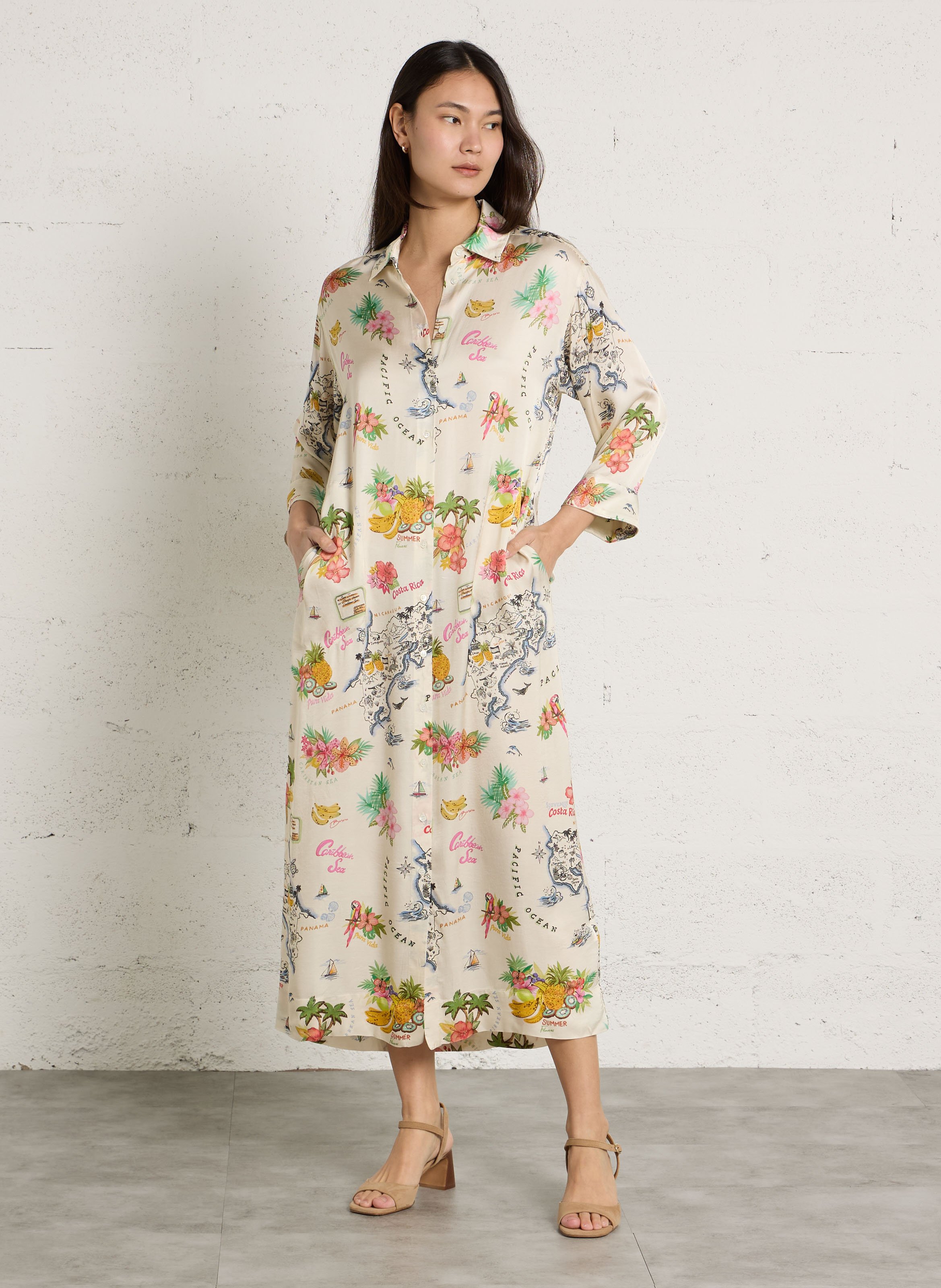 Langes Kleid mit klassischem Kragen und Muster HARTFORD