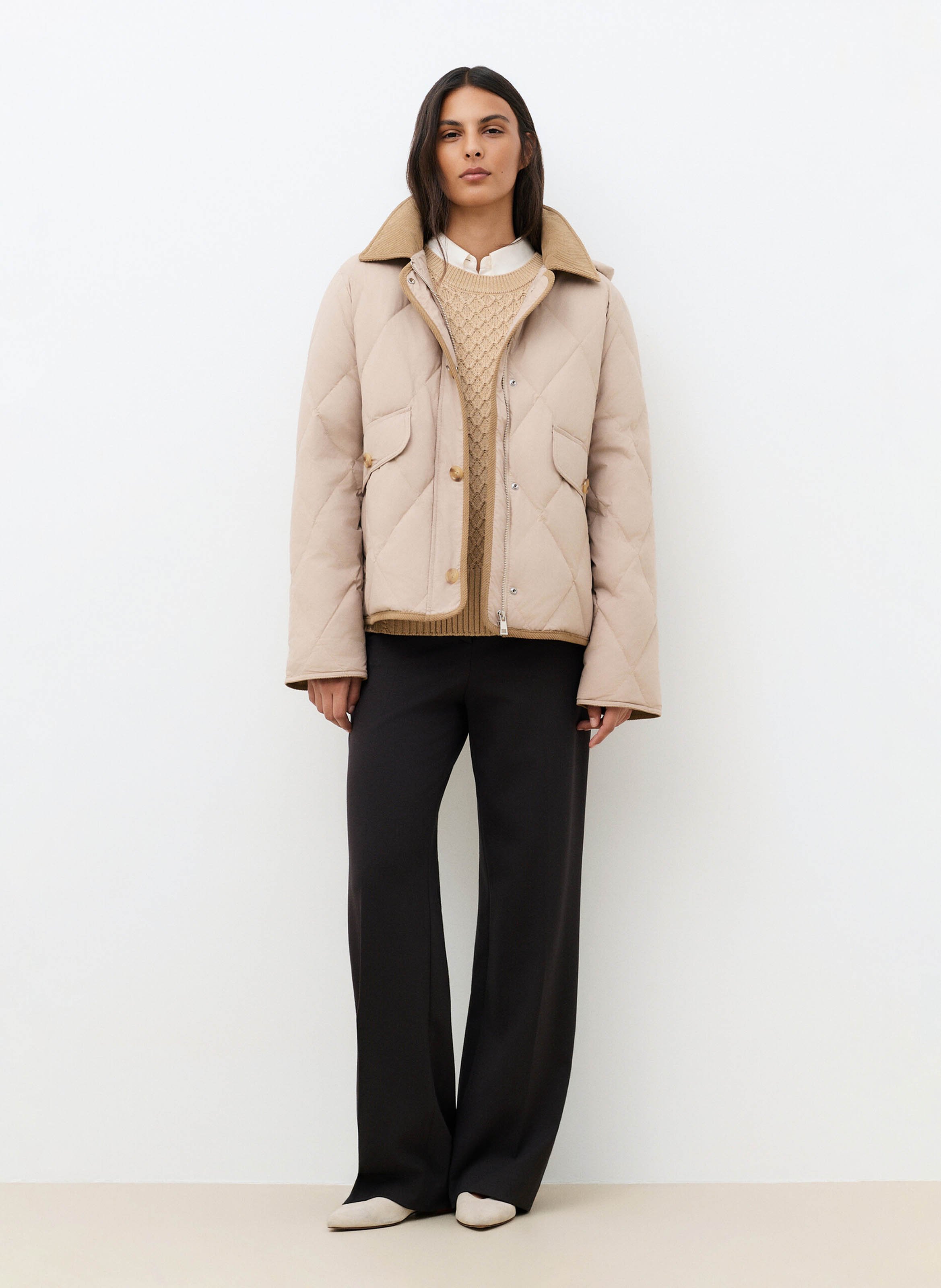 Gerade geschnittene Steppjacke mit Kapuze CAROLL Beige
