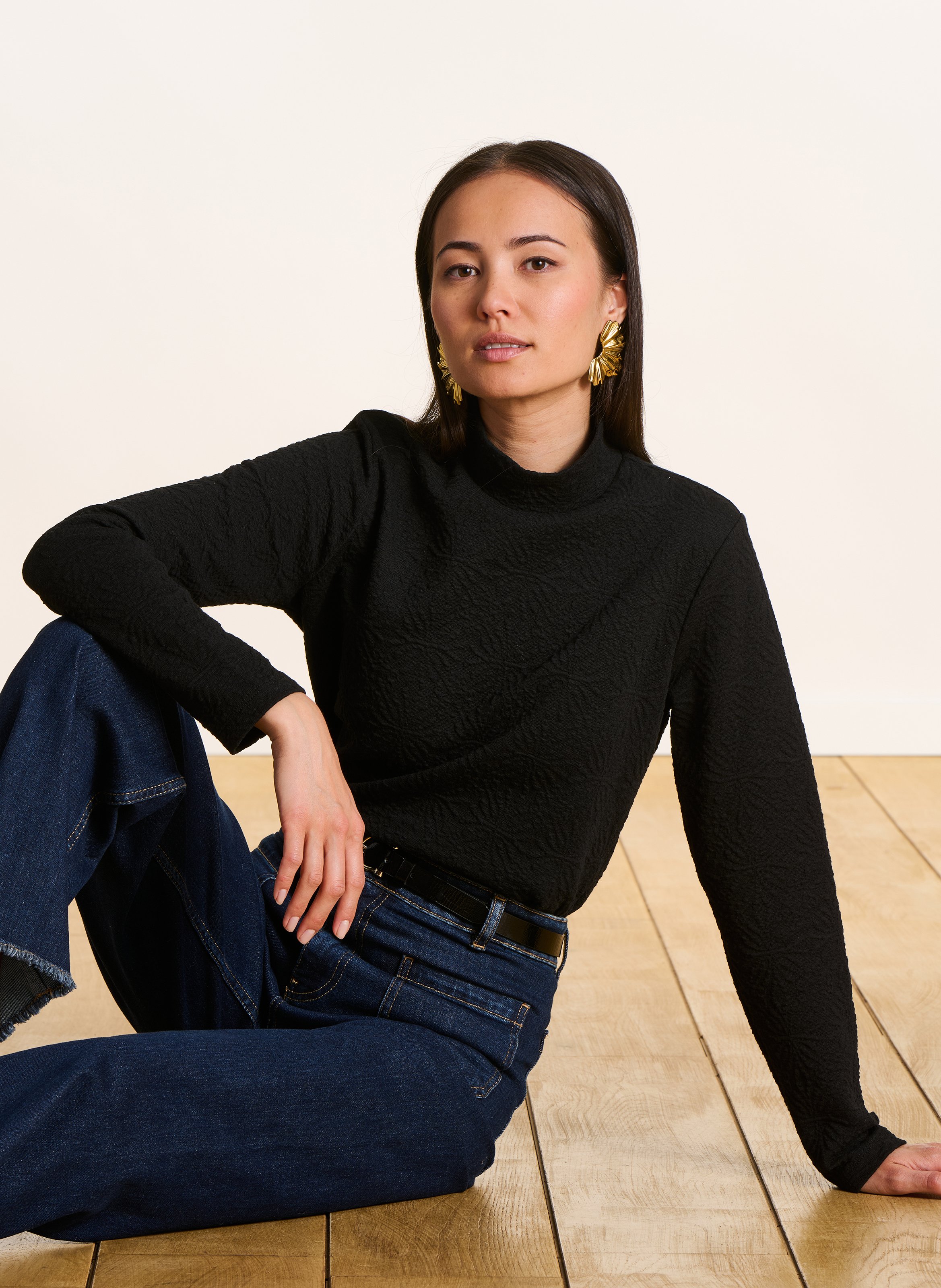 Tee-shirt col montant texturé LA FEE MARABOUTEE Noir