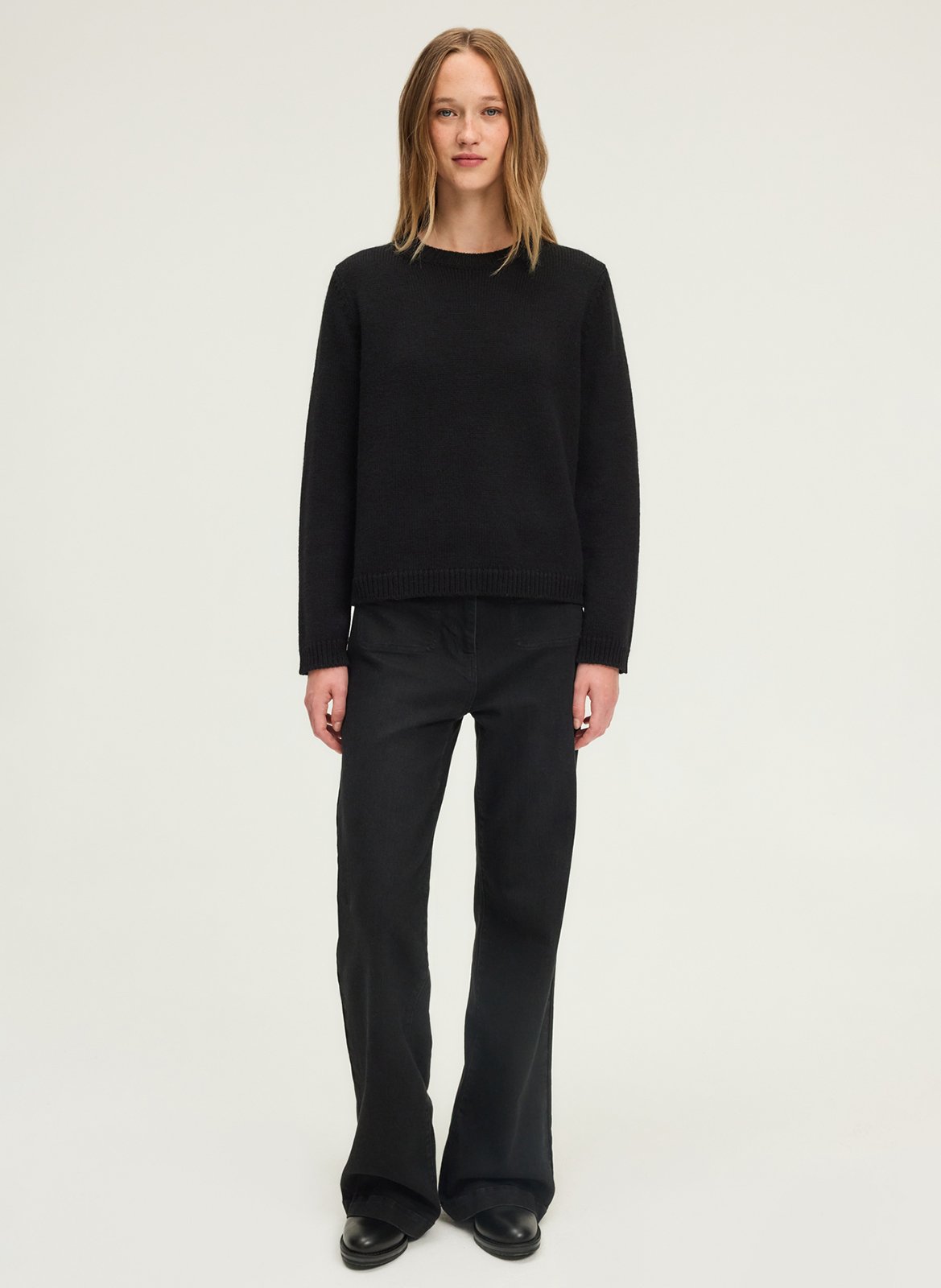 Straight round-neck knit sweater PABLO Black
