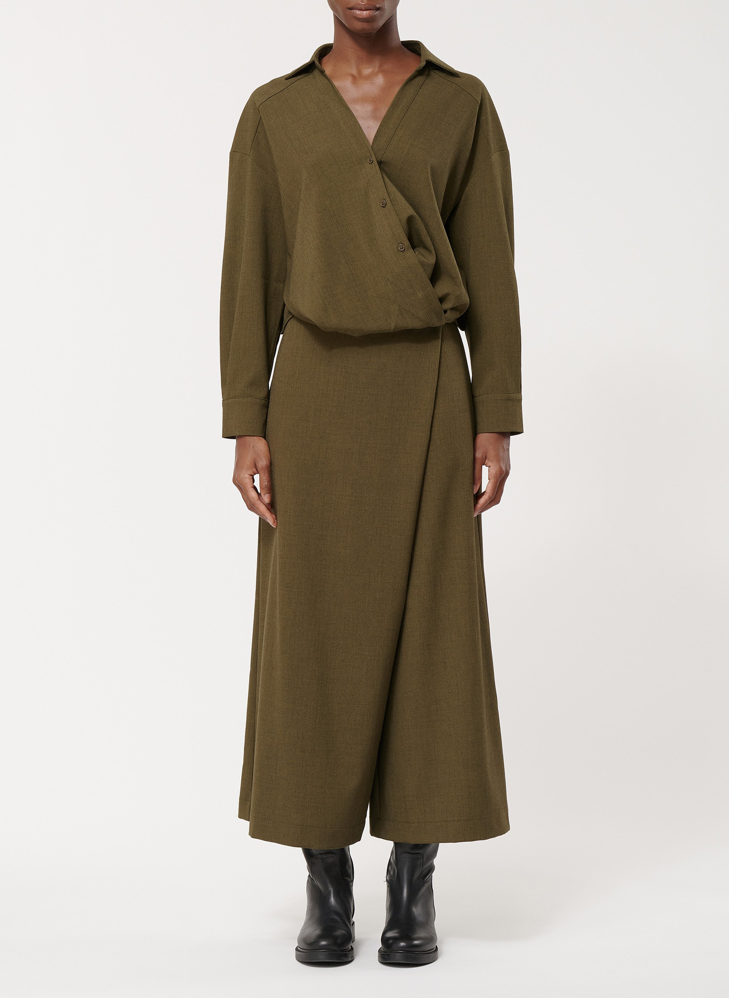 Chemise col V  HUMILITY Vert