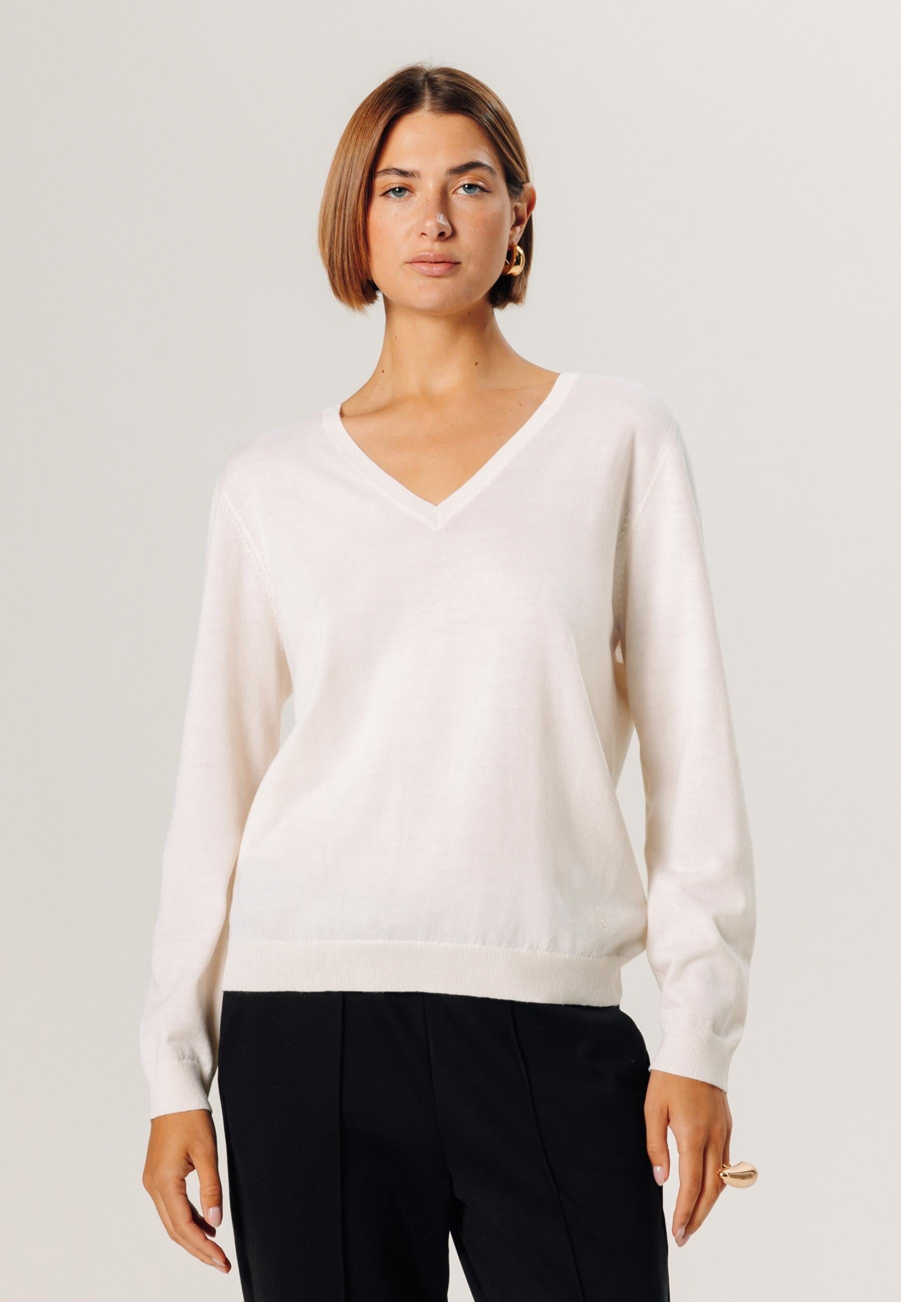 Bunelle wool V-neck sweater RODIER White