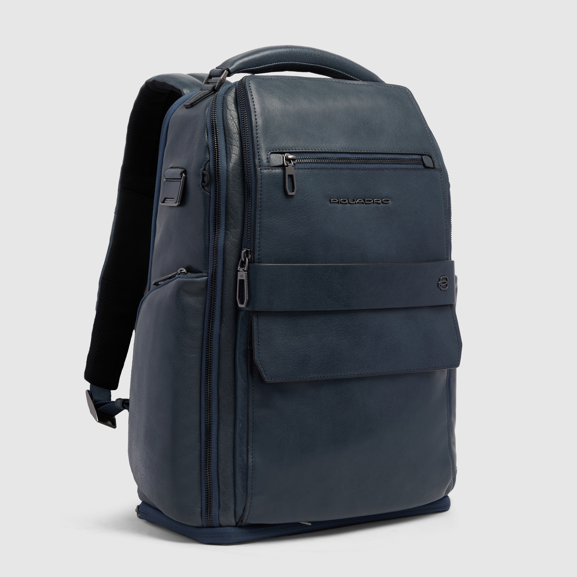 Travel backpack with USB and USB Type-C ports PIQUADRO Grey