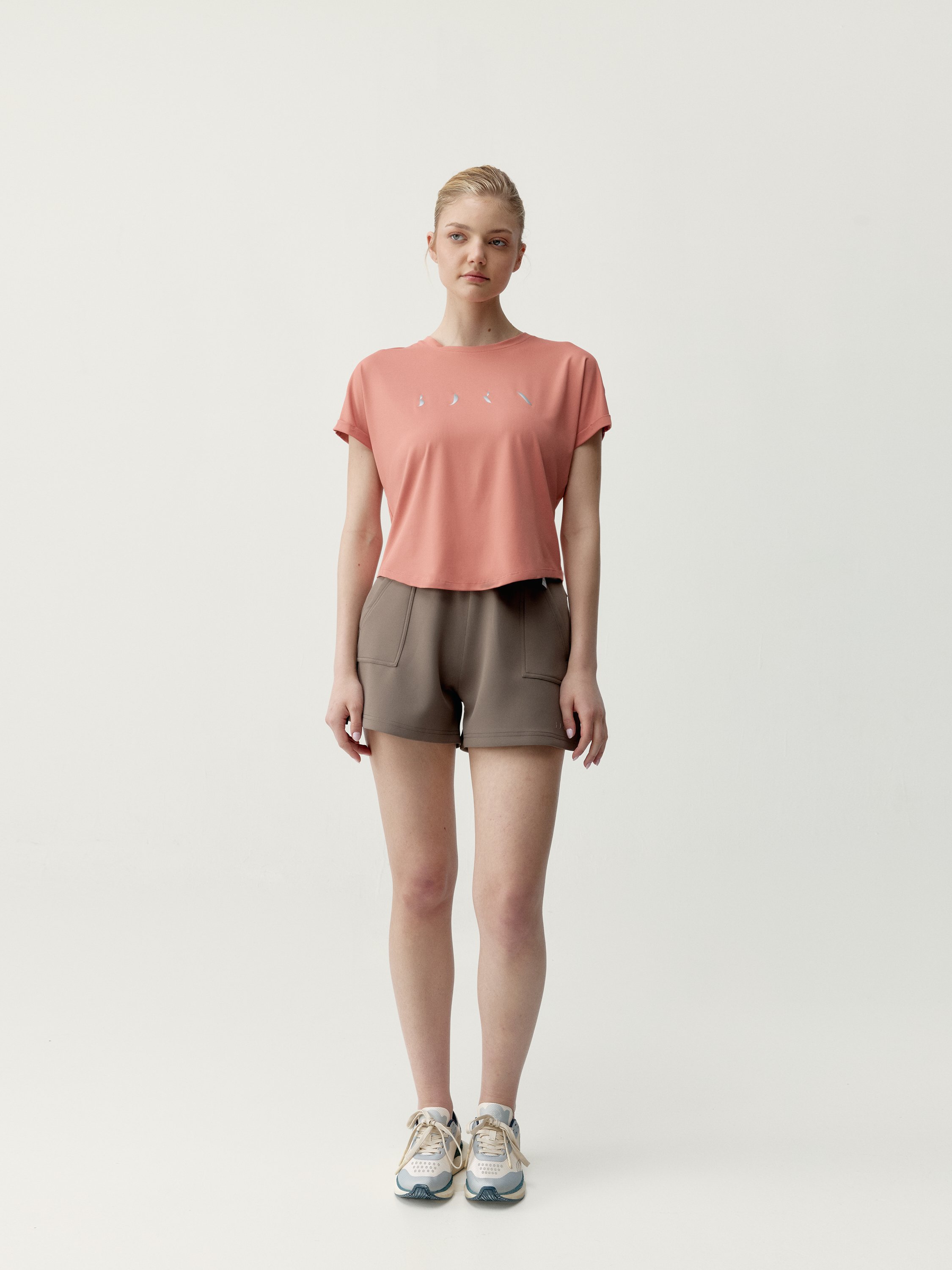 Short-sleeved azami t-shirt | Orange BORN Women