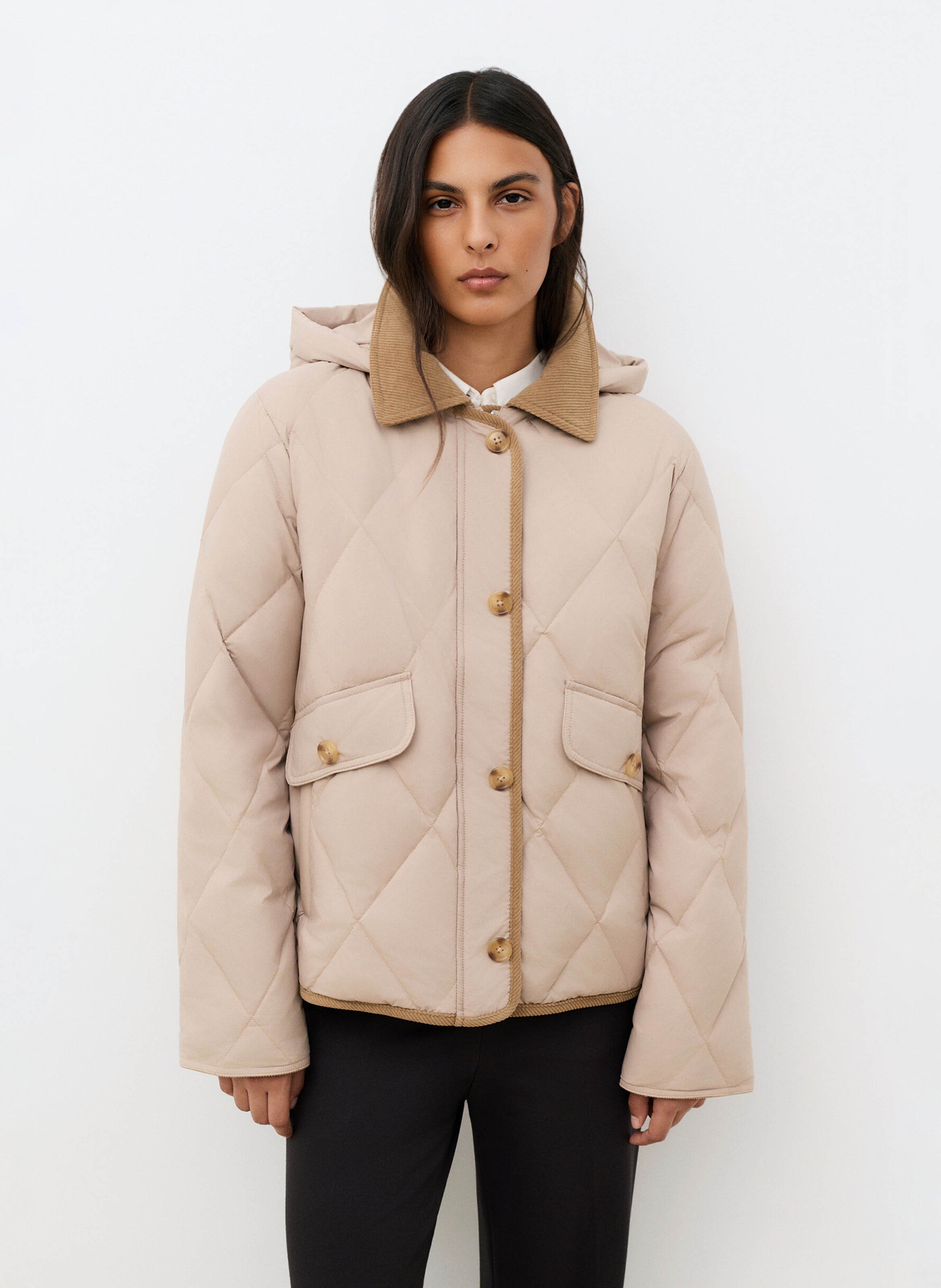 Gerade geschnittene Steppjacke mit Kapuze CAROLL Beige