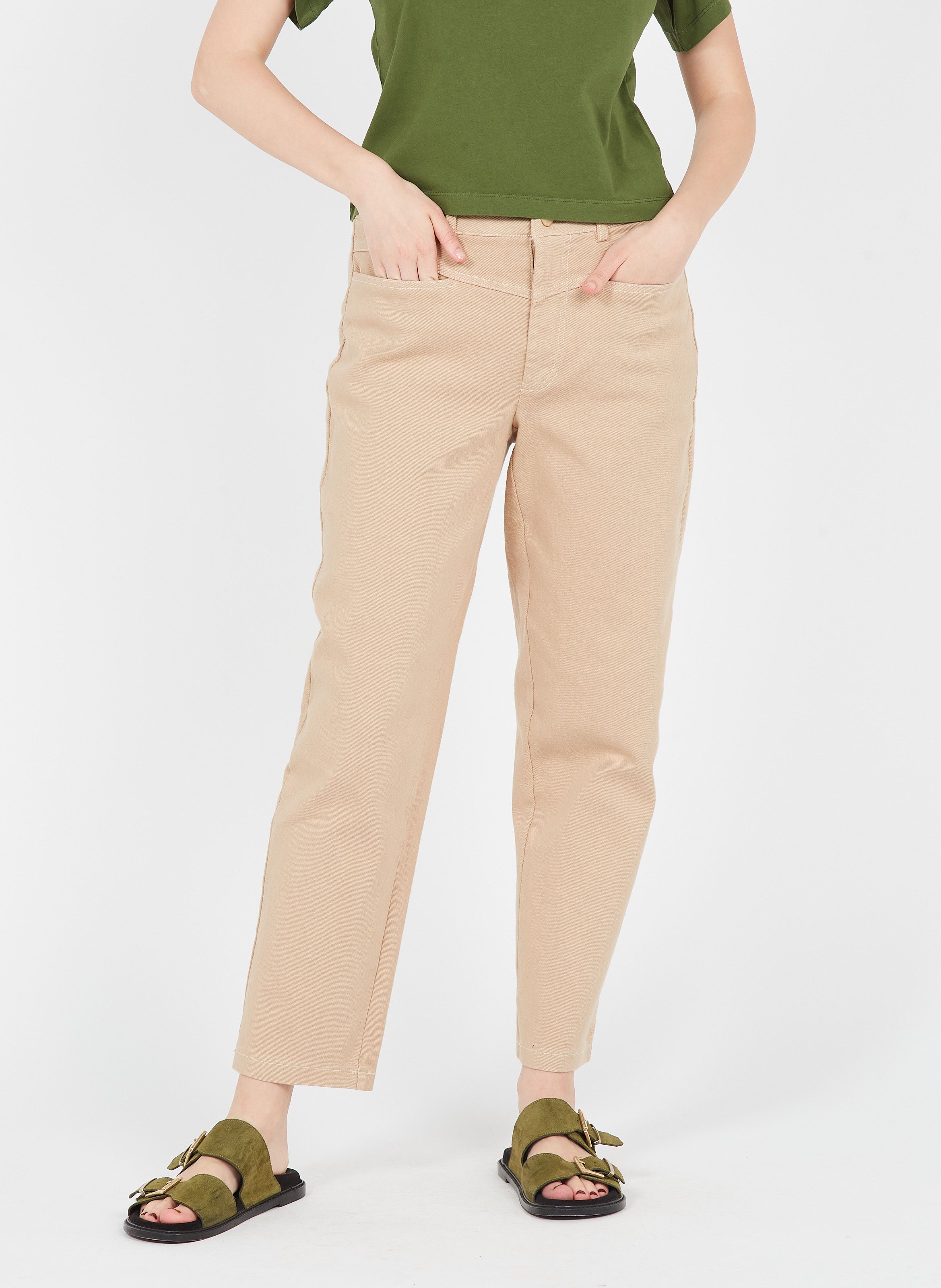 Pantalon chino marron outlet femme