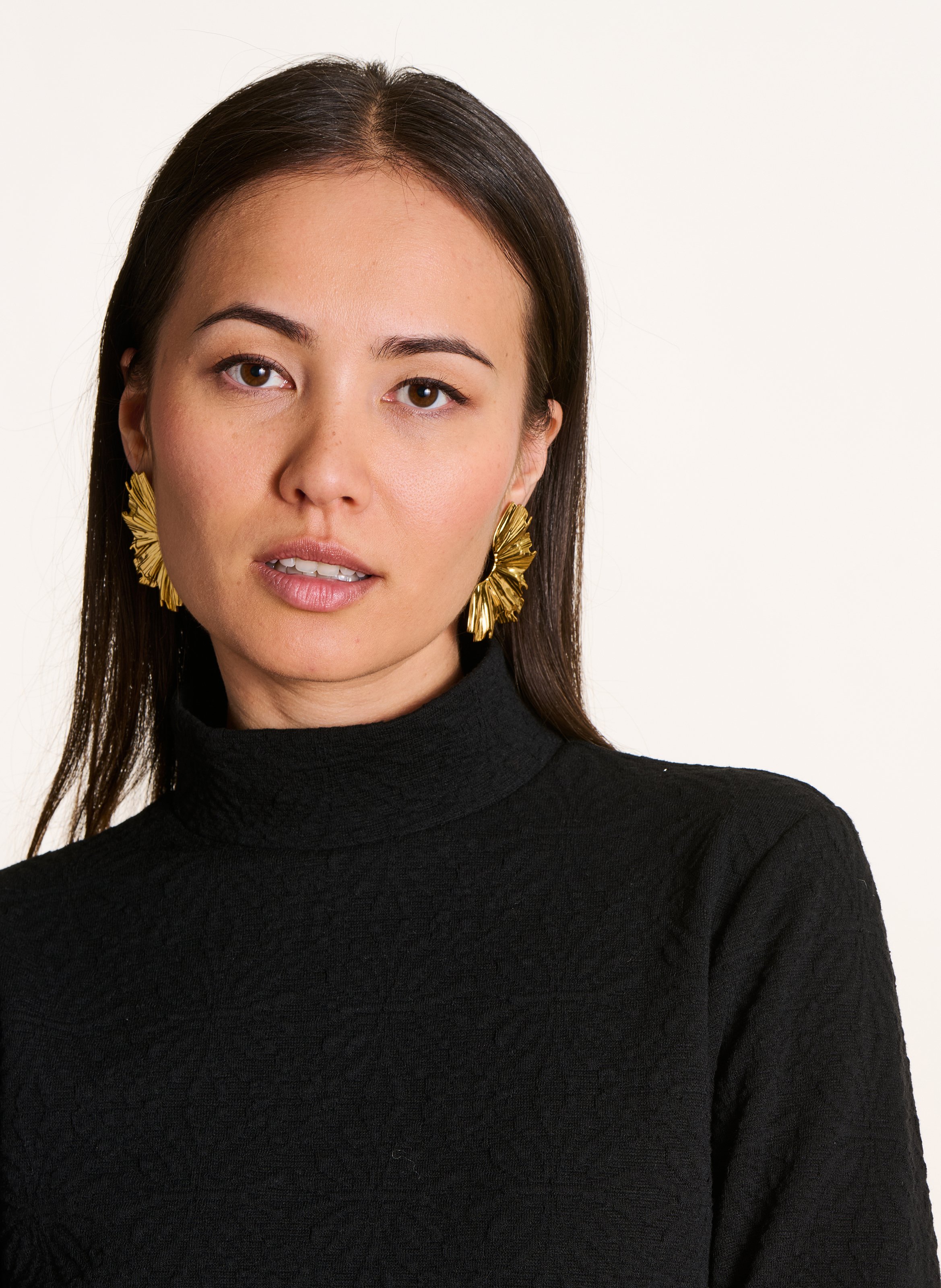 Tee-shirt col montant texturé LA FEE MARABOUTEE Noir