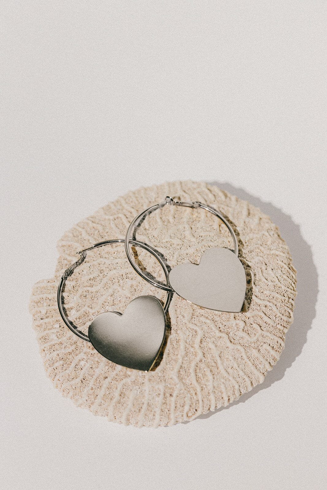 Heart-shaped gold-plated hoop earrings MONSIEUR SIMONE Silver