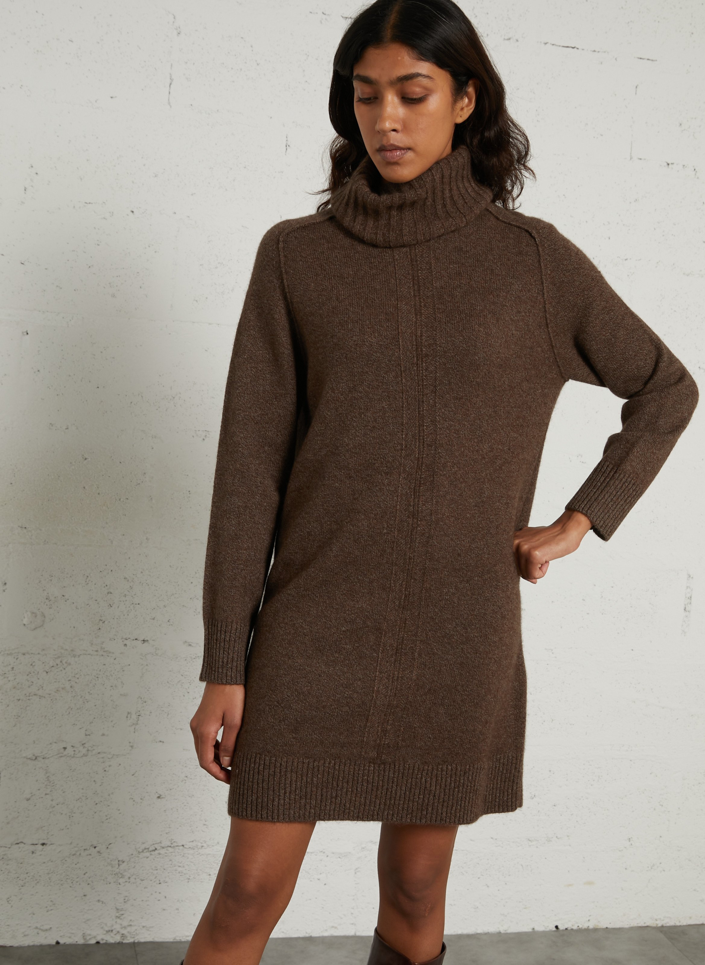 Pulloverkleid mit Stehkragen aus Wollmischung MAISON 123 Braun