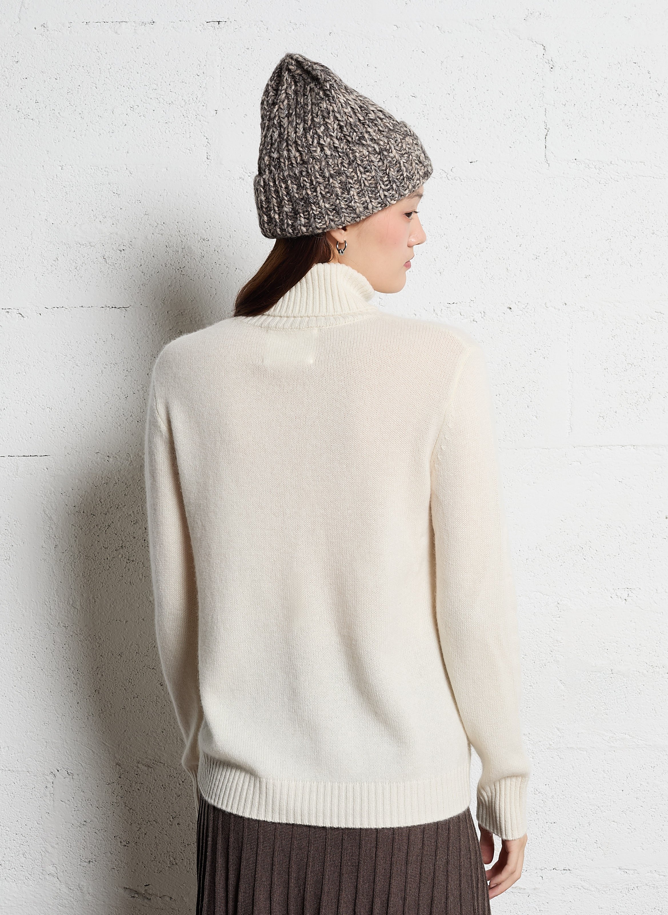 Straight cashmere turtleneck sweater MAISON 123 Beige