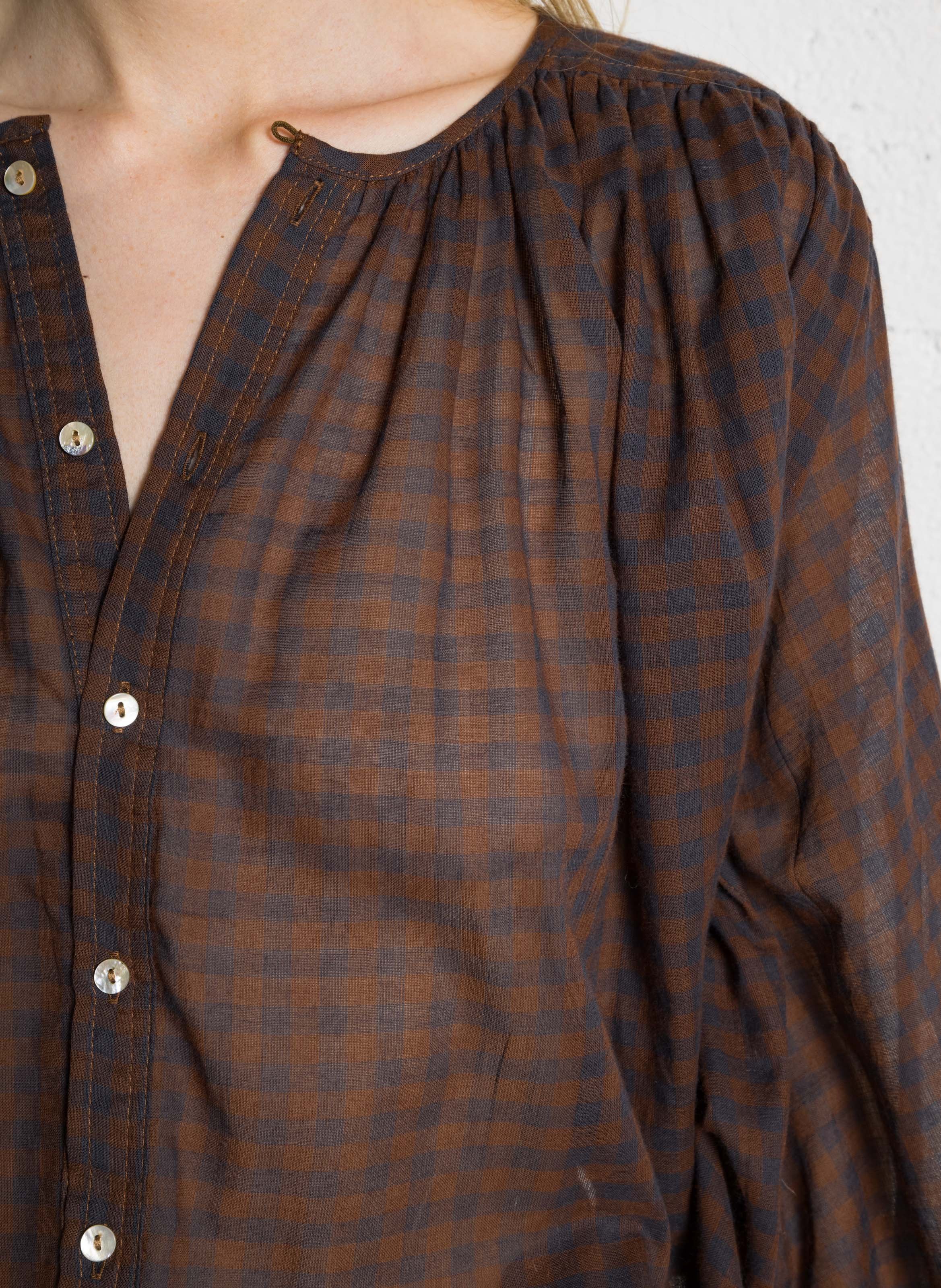 Kurzes Baumwollkleid mit Rundhalsausschnitt JC SOPHIE Braun