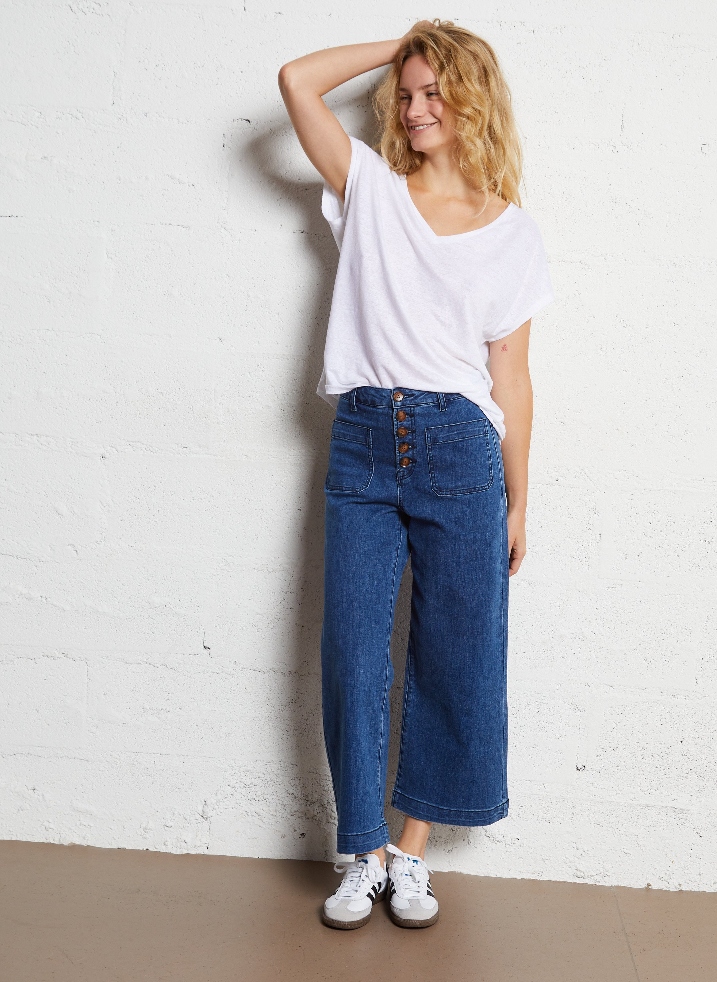 Tee-shirt ample col V en lin stretch MAJESTIC FILATURES Blanc