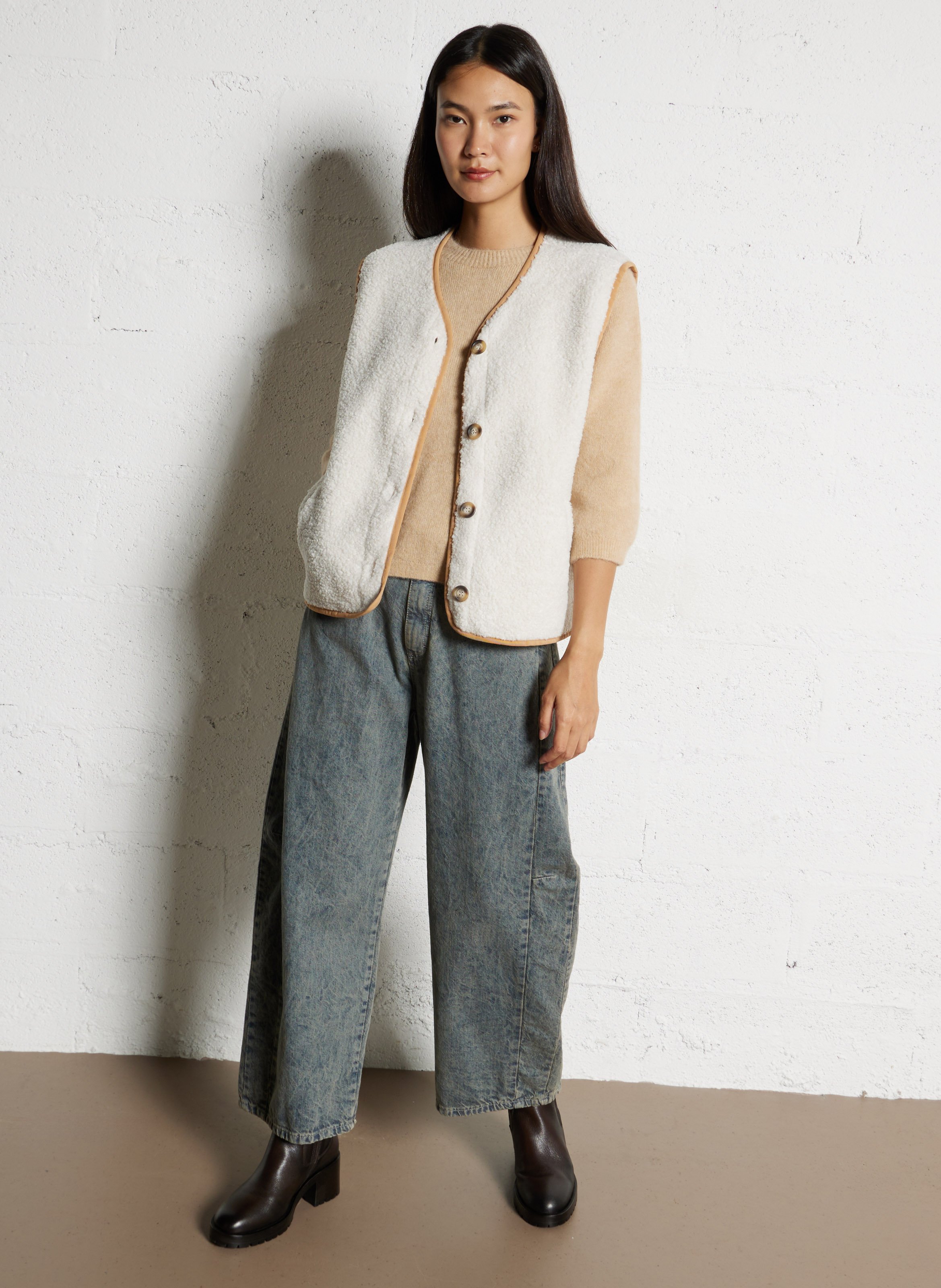 Veste col V en sherpa PLEASE Beige