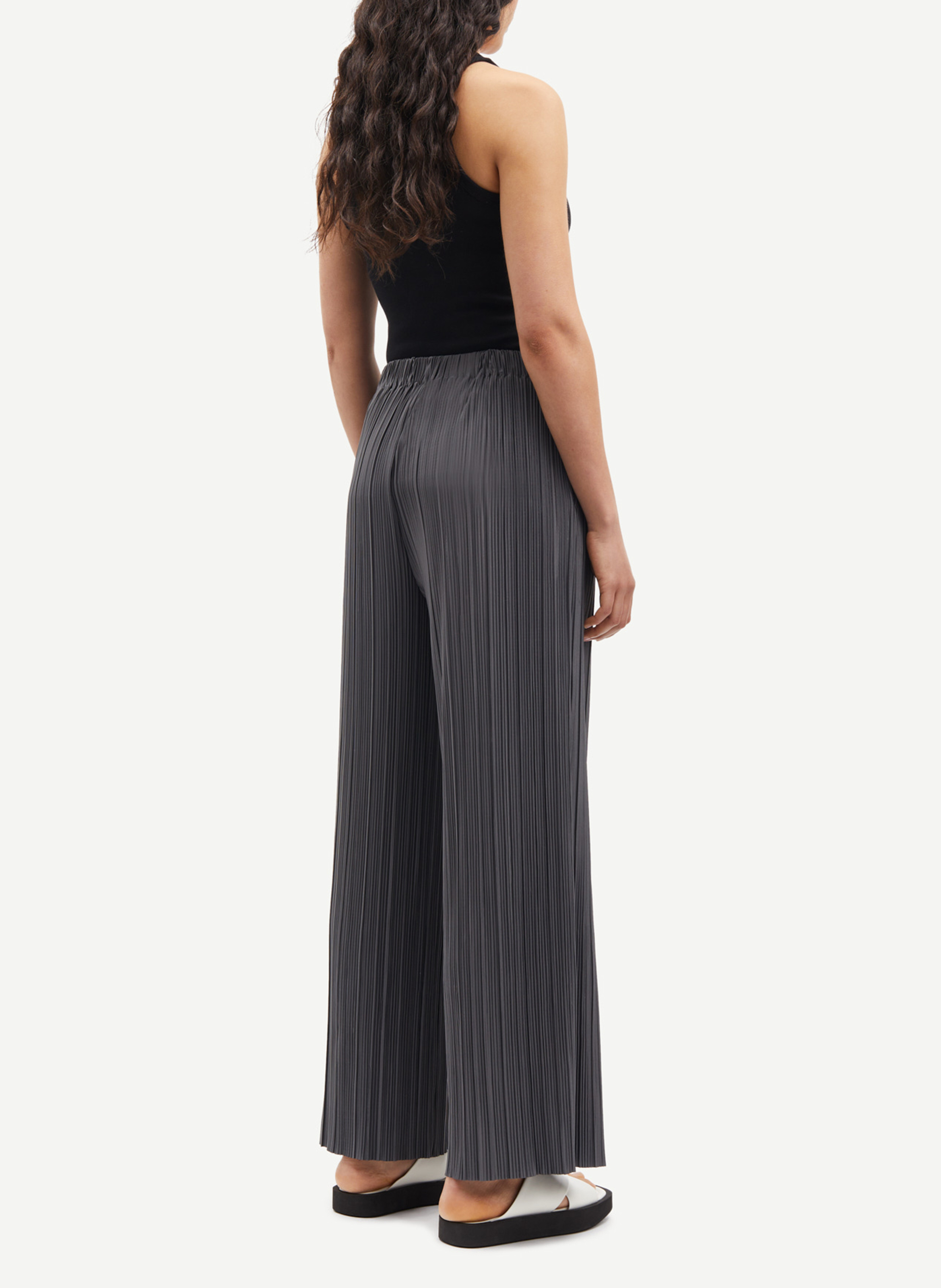 Geripptes Rundhals-Tanktop aus Bio-Baumwolle SAMSOE SAMSOE Schwarz