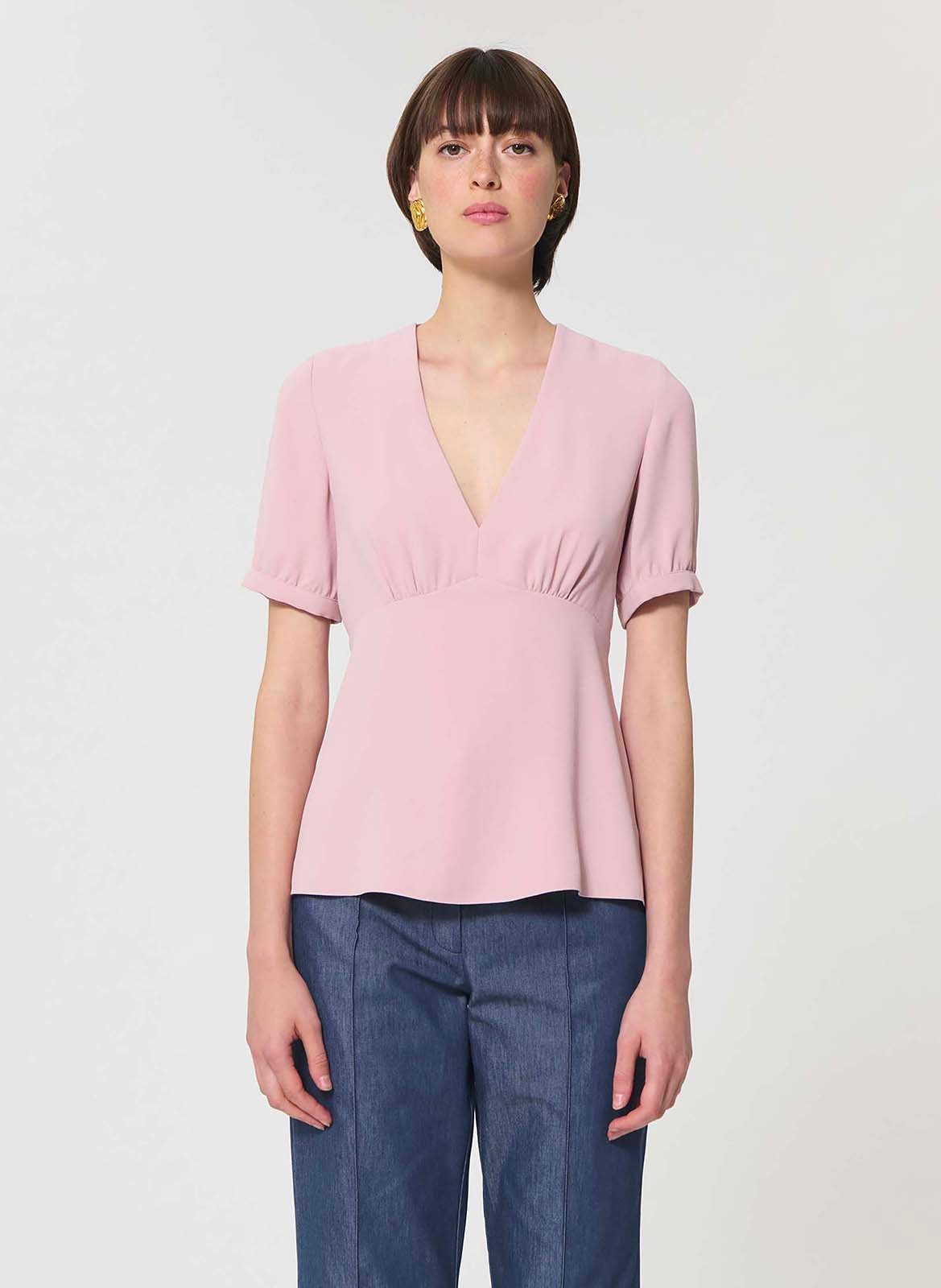 Taillierte Bluse mit V-Ausschnitt aus fließendem Crêpe TARA JARMON