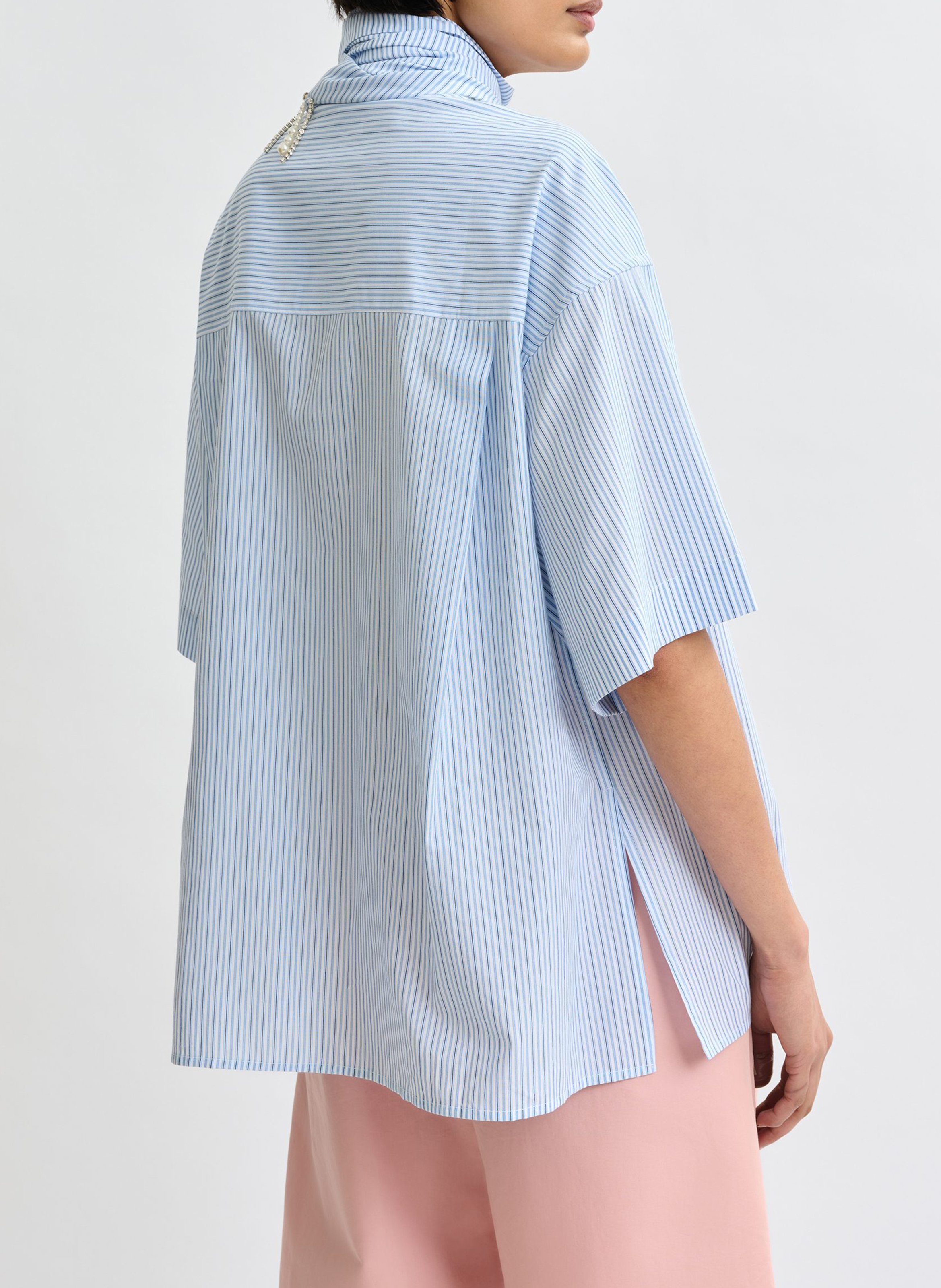 Blouse met klassieke kraag ESSENTIEL ANTWERP Blauw