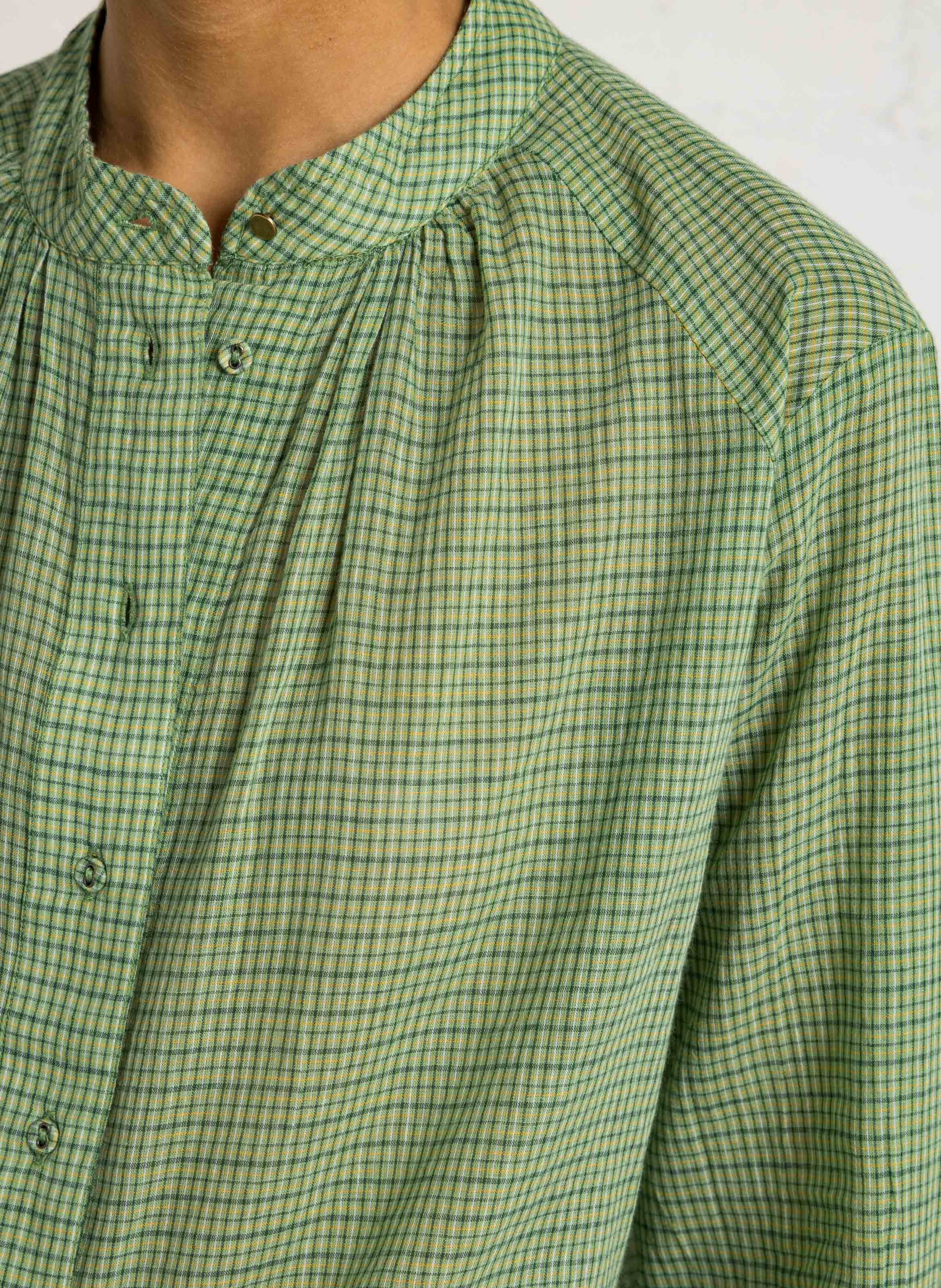 Weite Bluse mit Mao-Kragen aus Bio-Baumwolle LEON & HARPER Grun