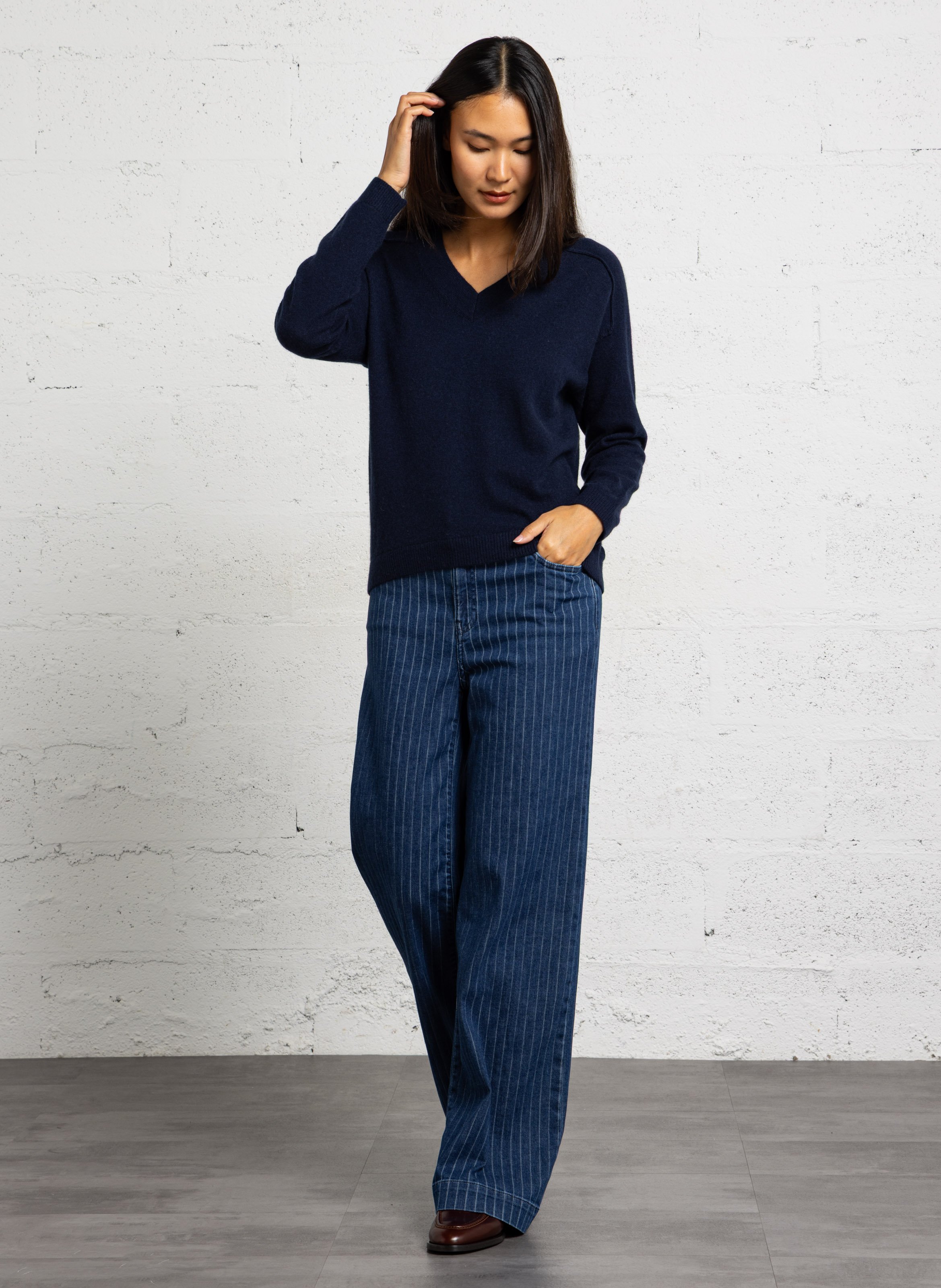 Pull droit col V en cachemire MAISON 123 Bleu