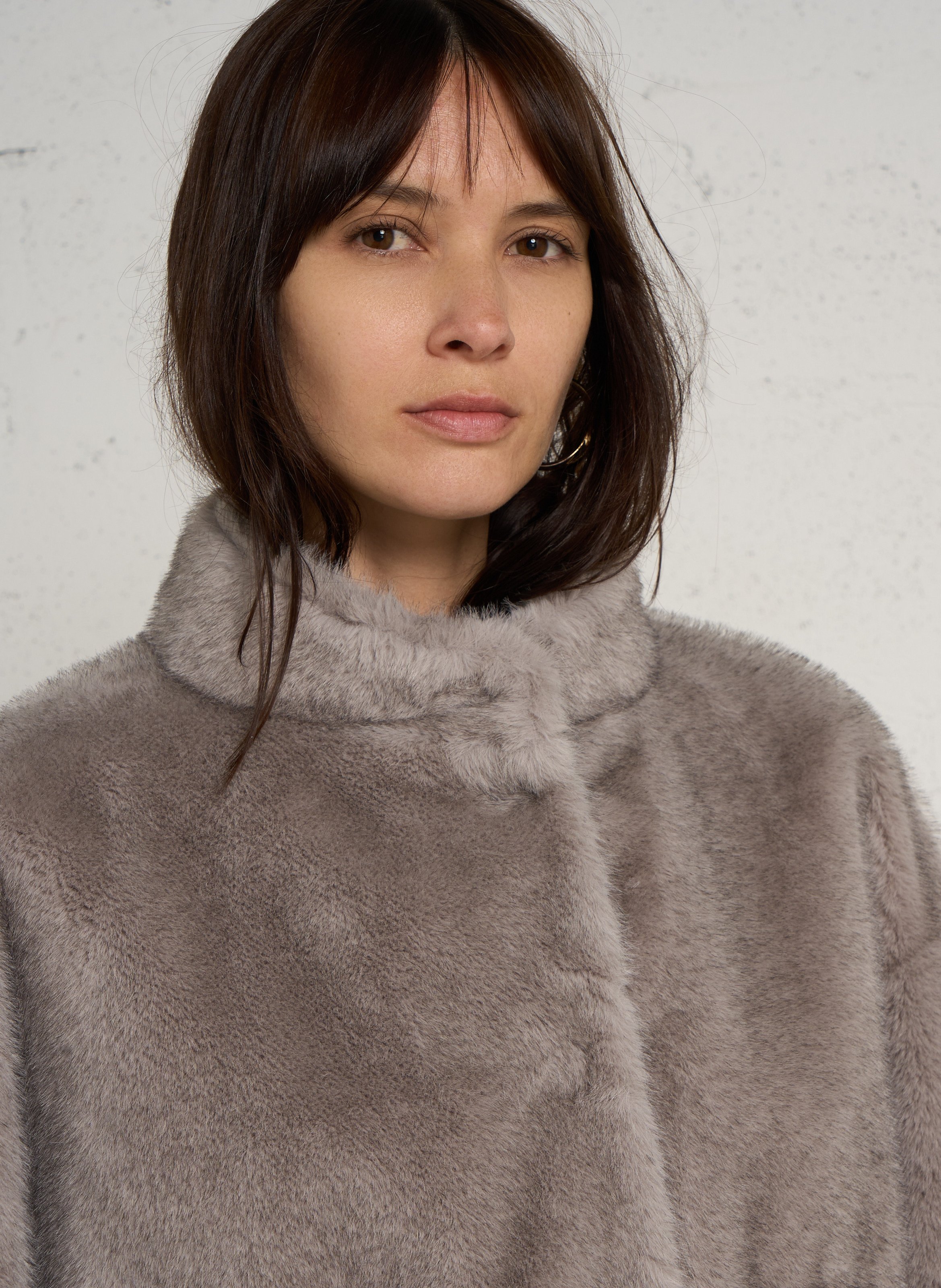 Short oversized coat in faux fur LIU JO Silver