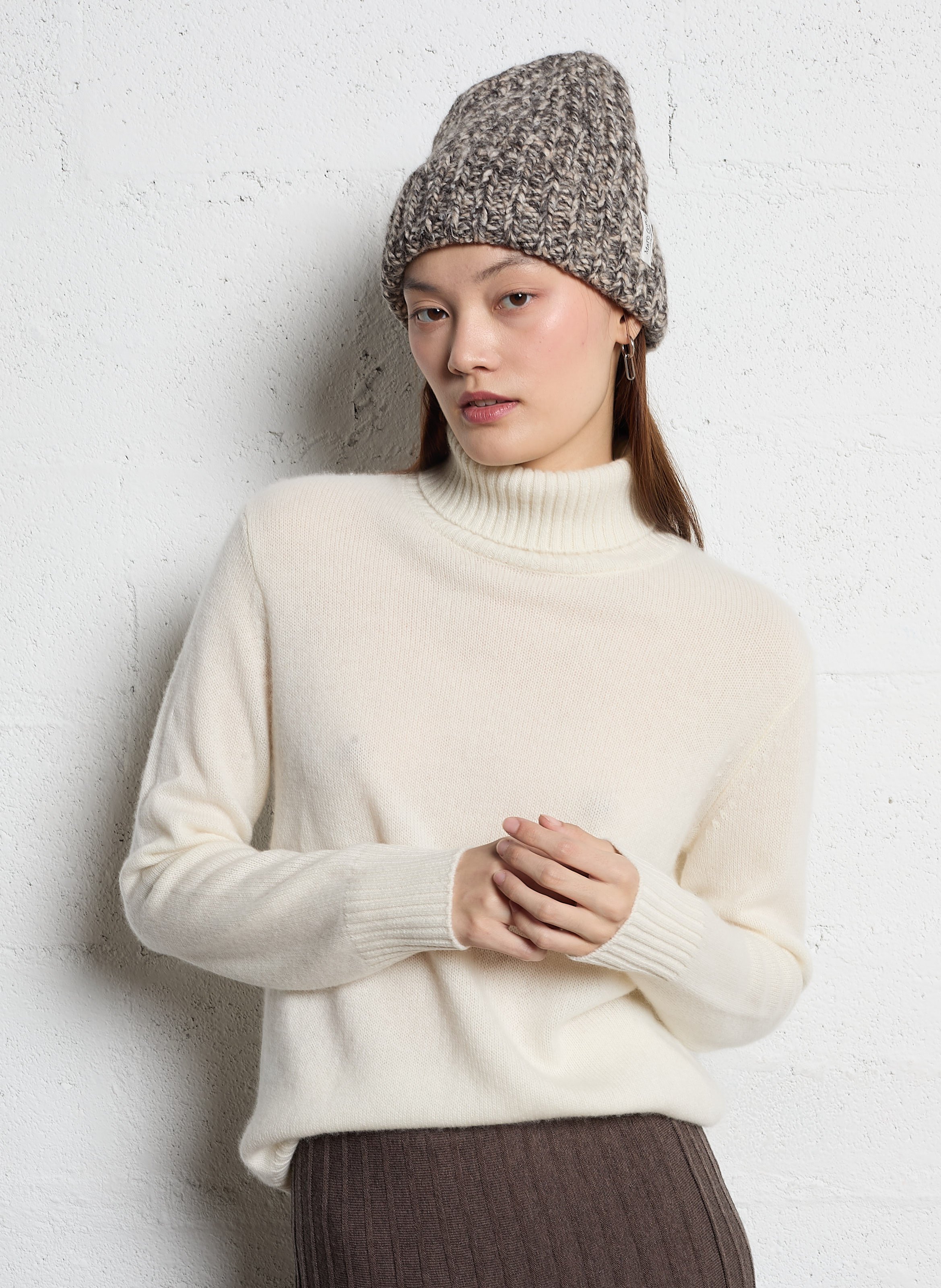 Straight cashmere turtleneck sweater MAISON 123 Beige