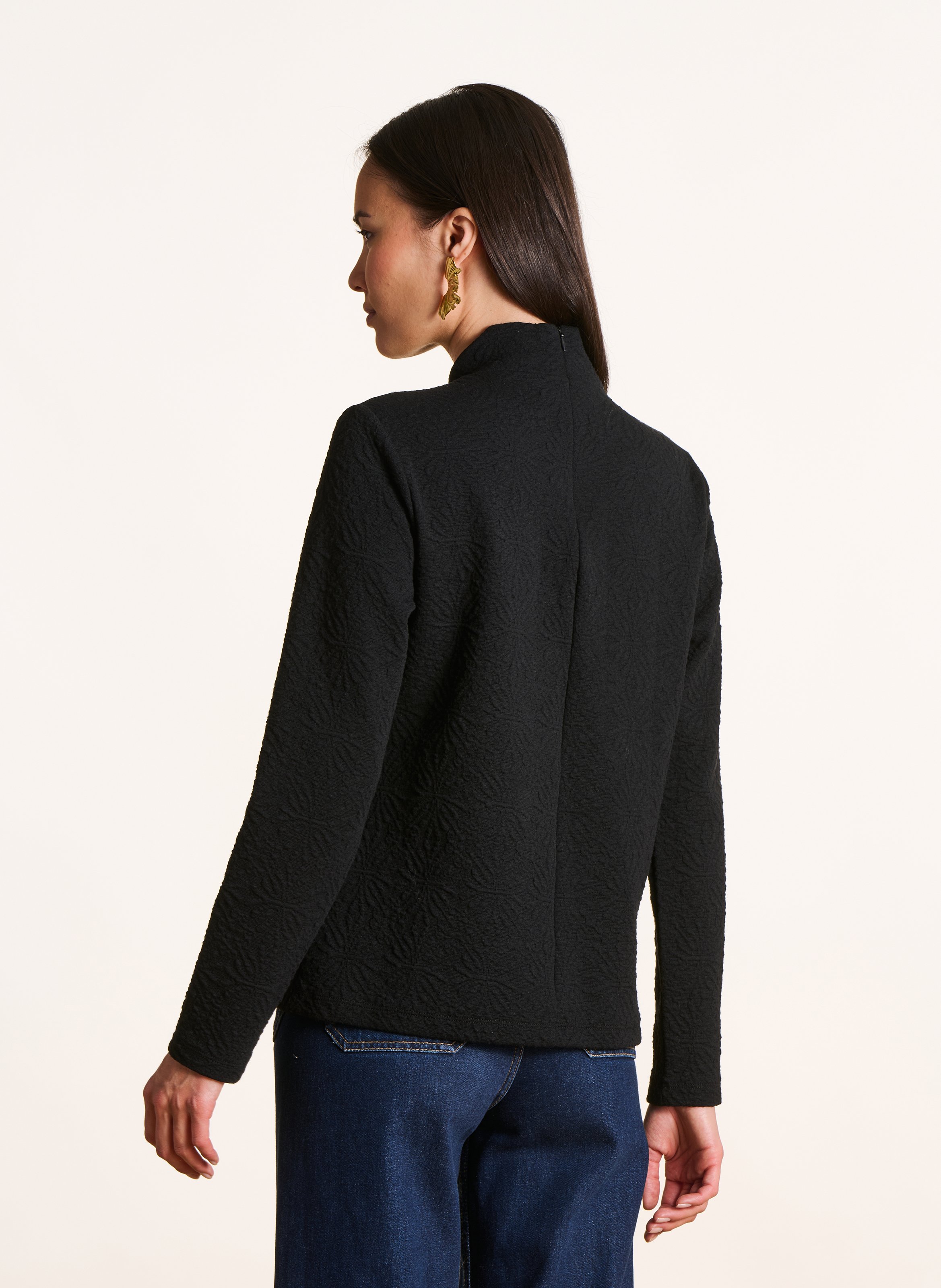 Tee-shirt col montant texturé LA FEE MARABOUTEE Noir