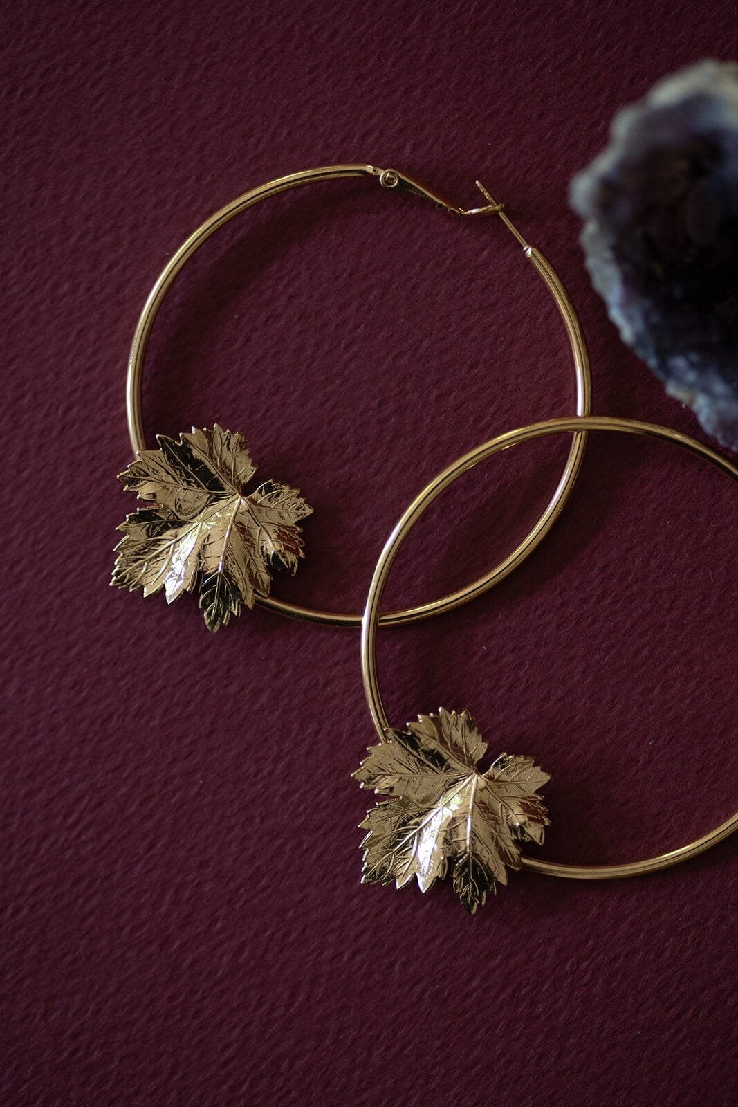 Silver-plated leaf hoop earrings MONSIEUR SIMONE Golden