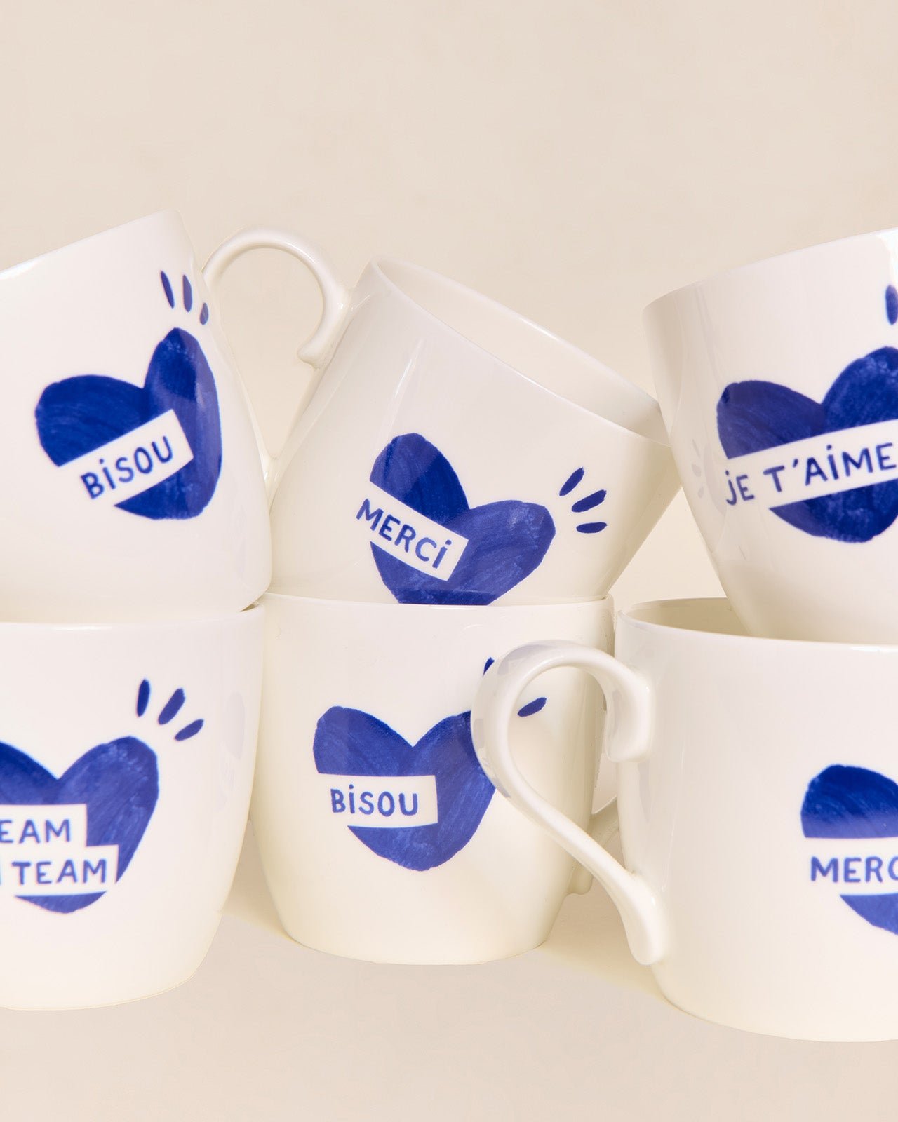 Le mug cœur bisou EMOI EMOI Bleu