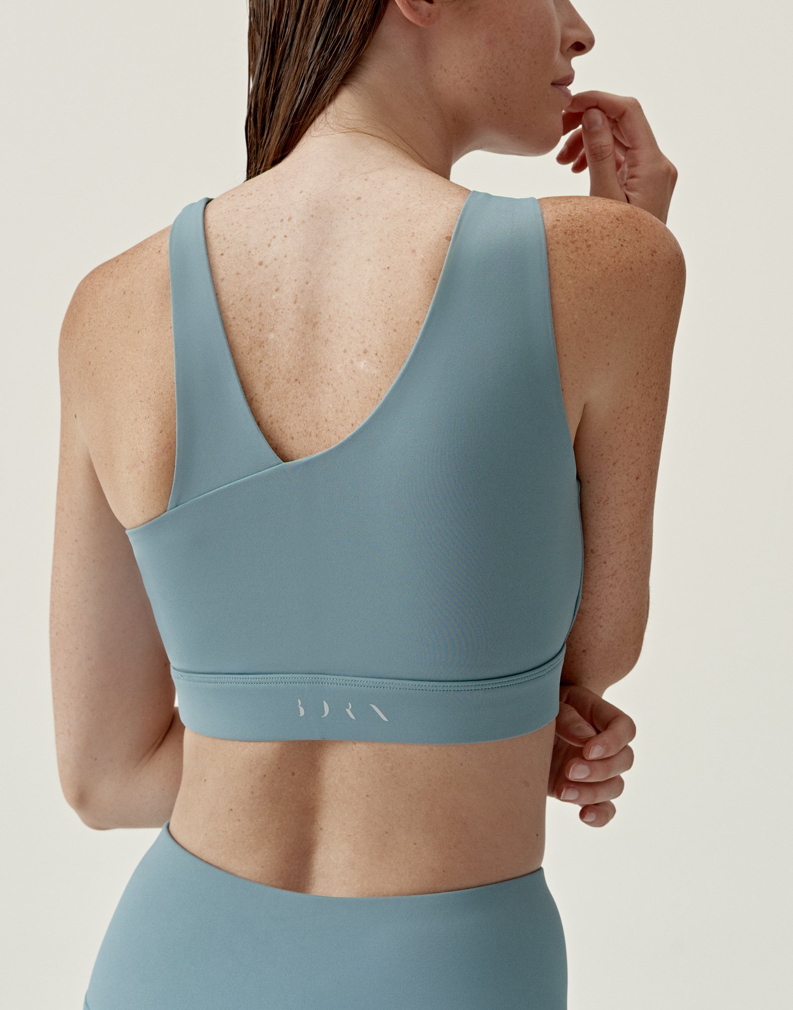 Medium support performance sports bra BORN LIVING YOGA Grey