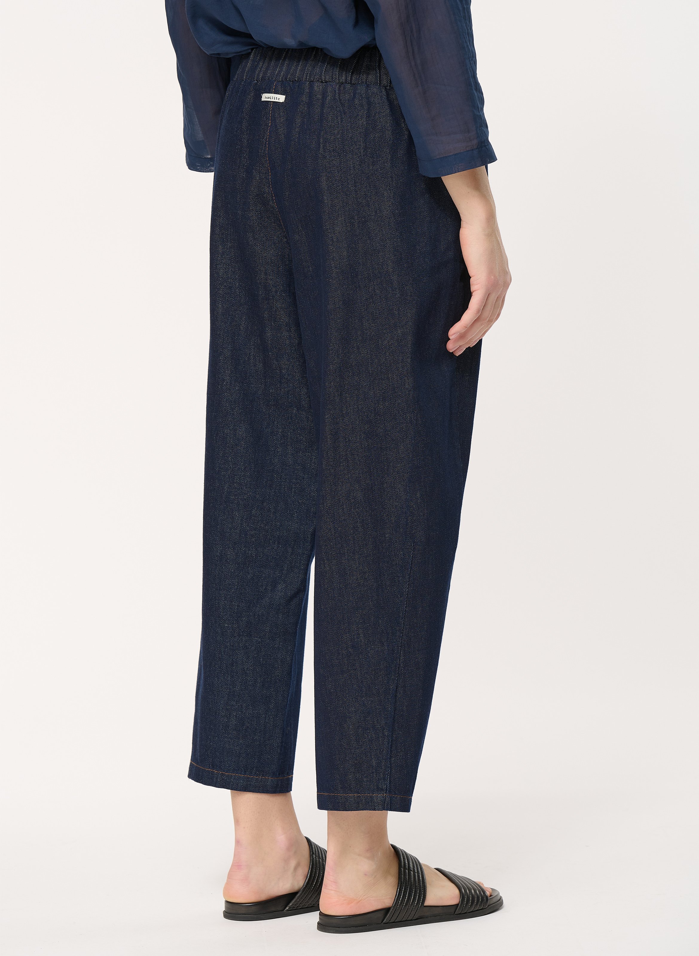 Weite Taillenhose aus Baumwolle HUMILITY Blau