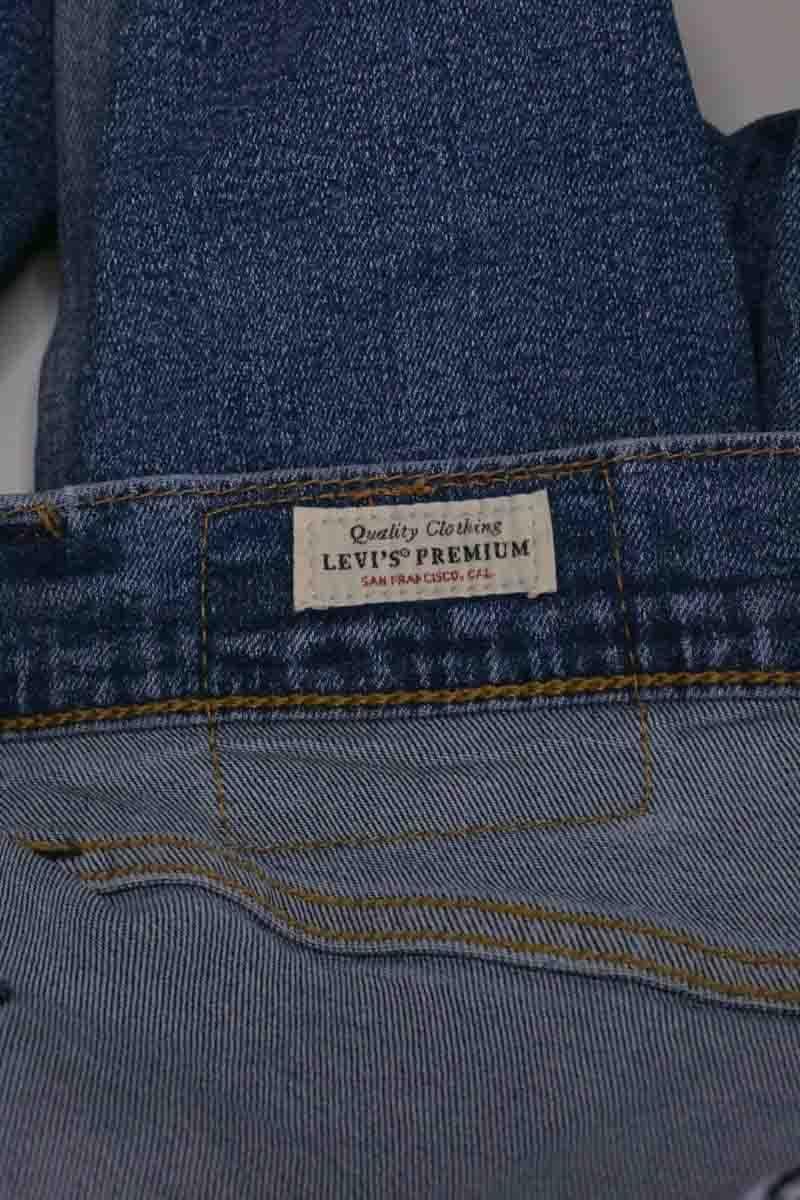 - Straight-leg jeans
- 5 pockets
- Straight cut
- Faded effect LEVI'S - Seconde main Blue