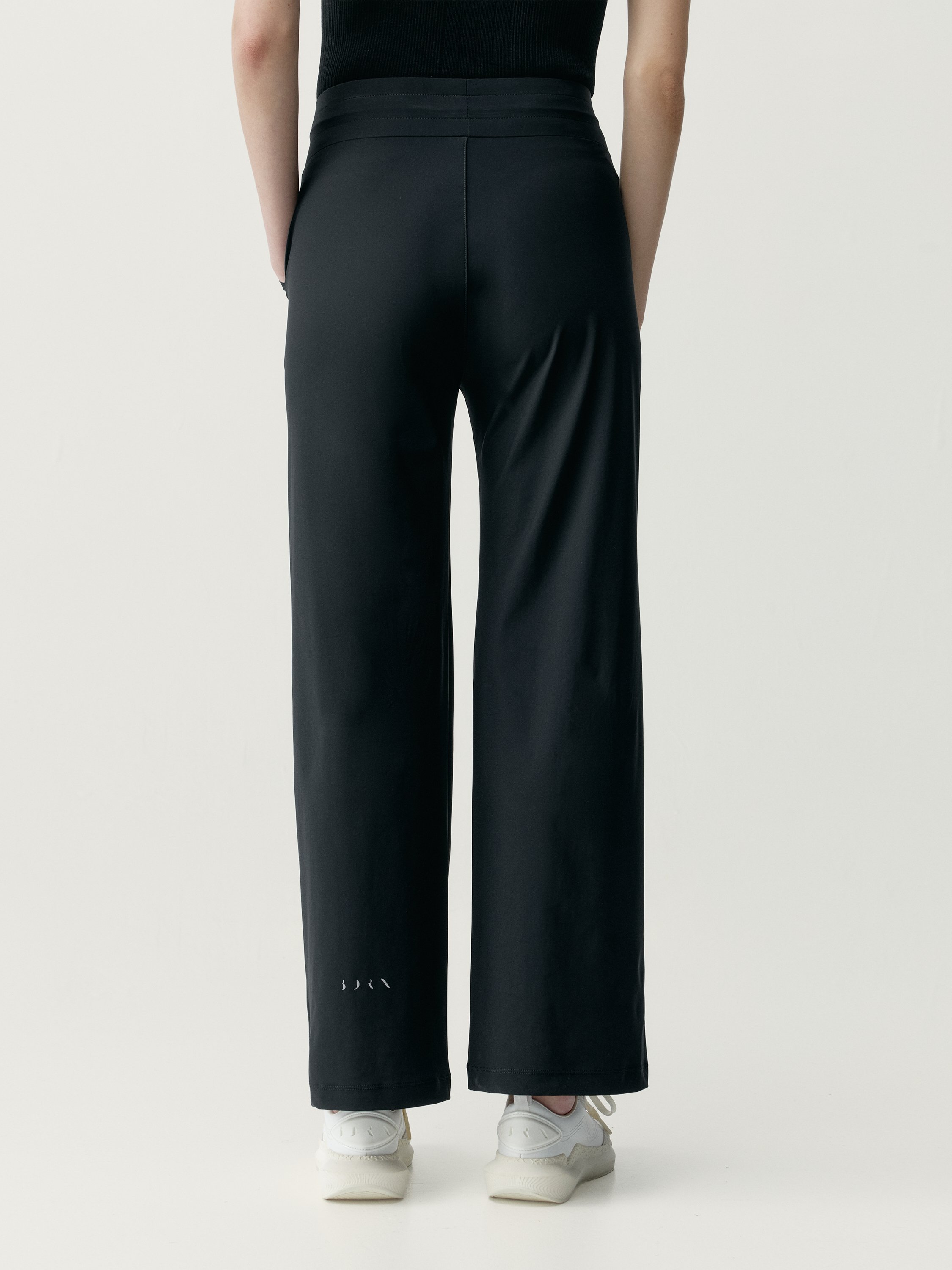 Performance Athleisure Sports Pants BORN Black