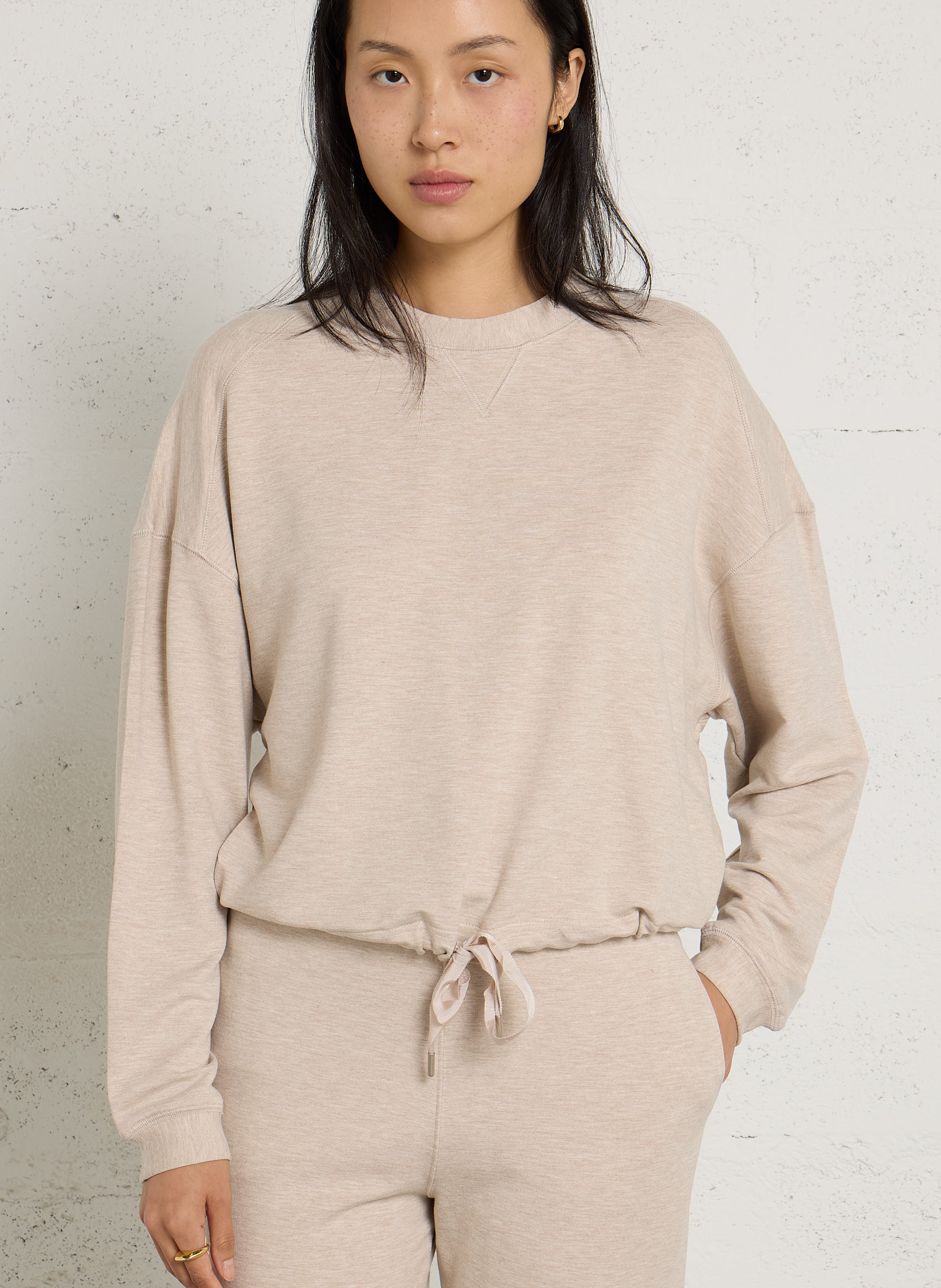 Weites Sweatshirt mit Rundhalsausschnitt MAJESTIC FILATURES Beige