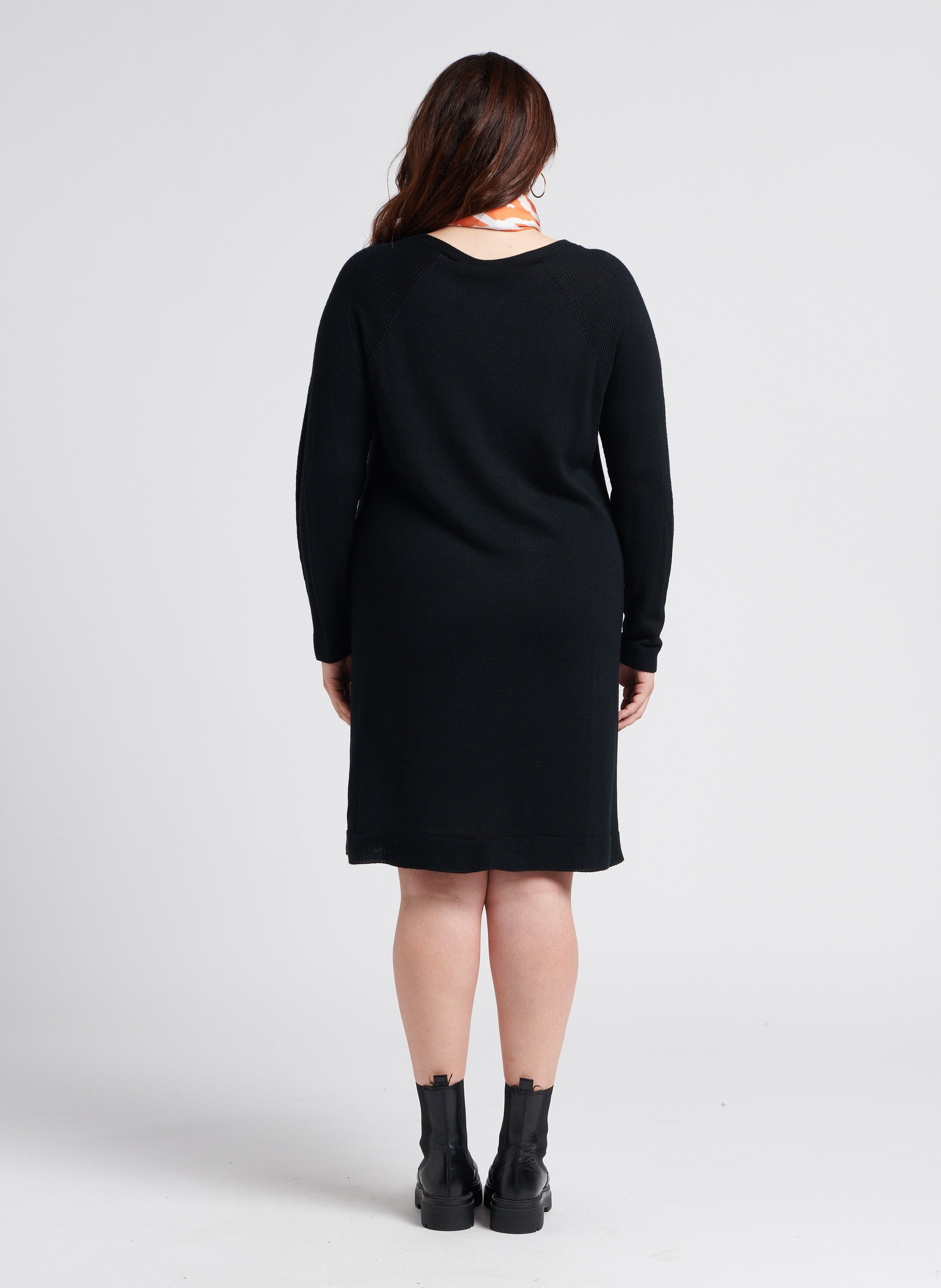 Halflange jurk van scheerwolmix met ronde hals PERSONA by Marina Rinaldi Zwart