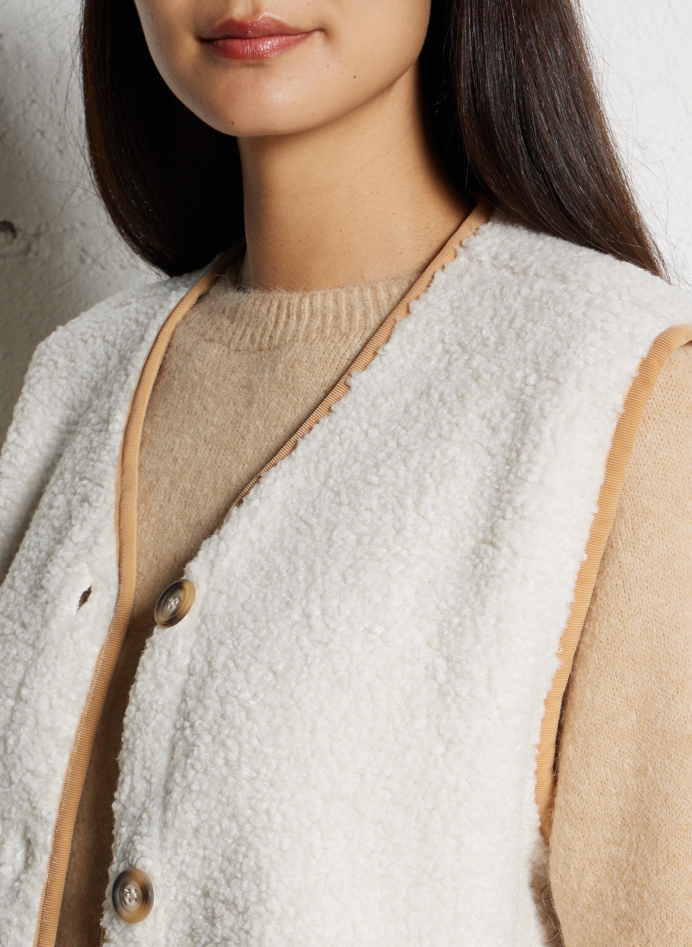 Veste col V en sherpa PLEASE Beige