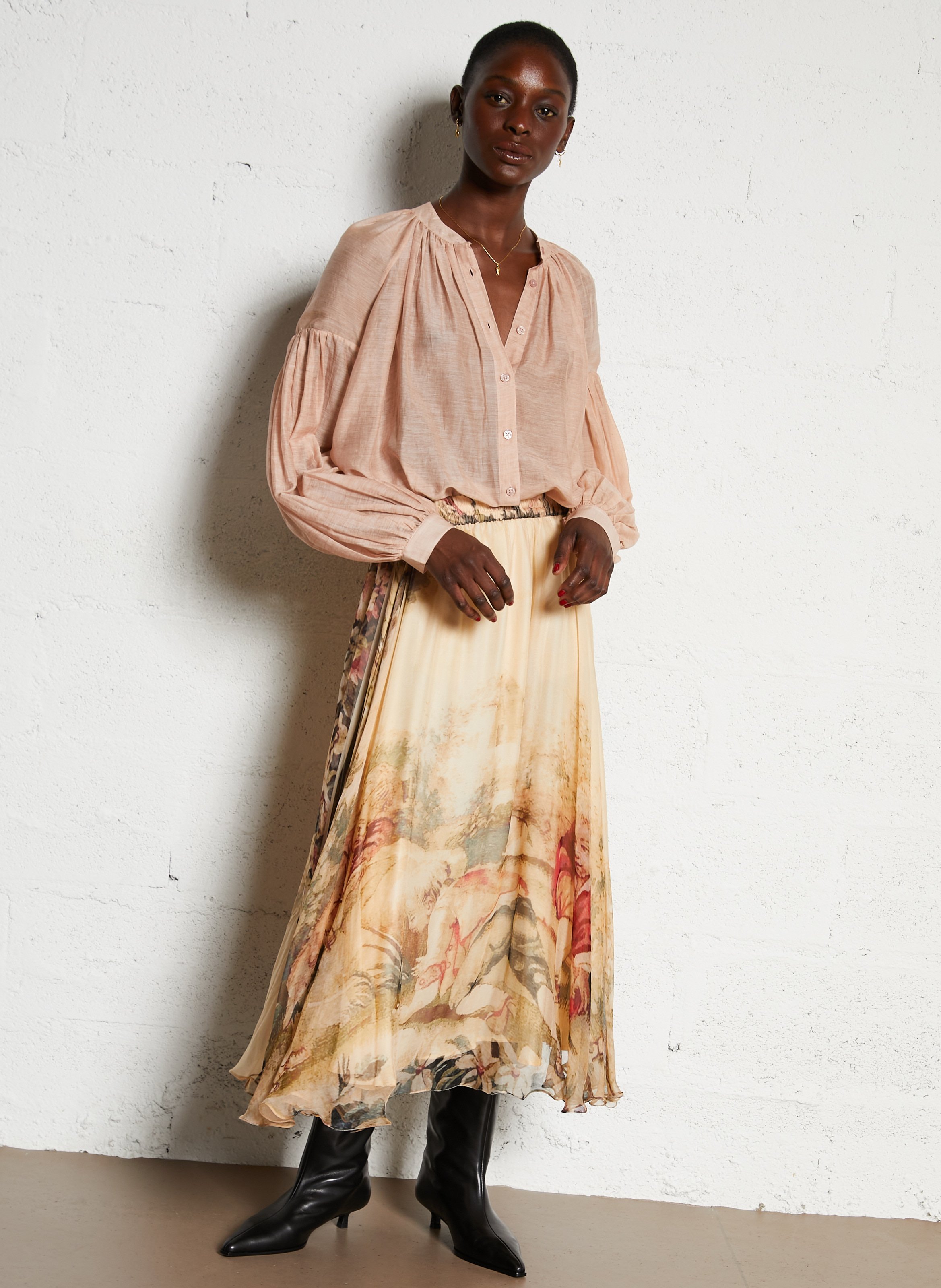 Bottines à petits talons en cuir MI/MAI Noir