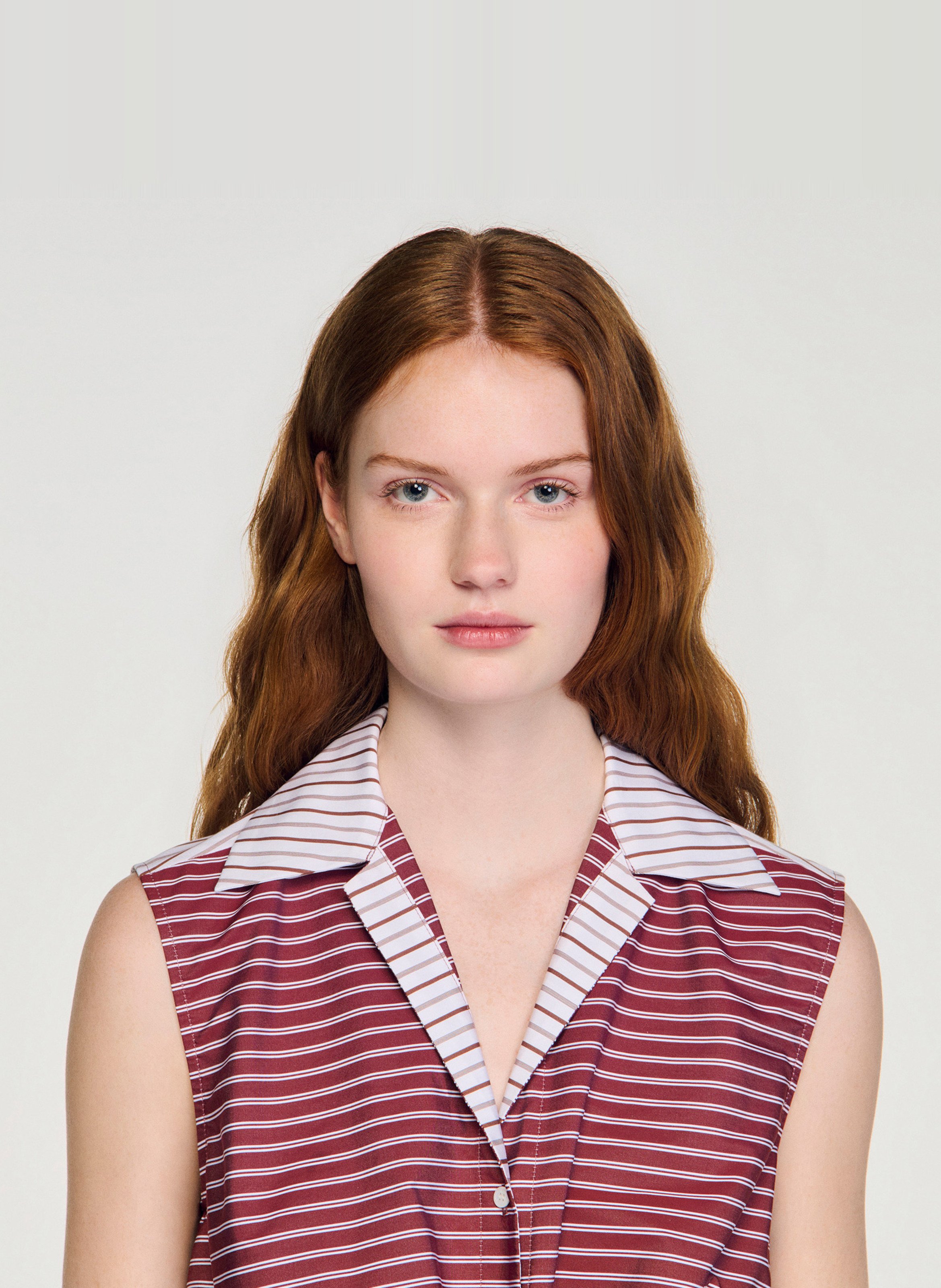 Blouse met klassieke kraag SANDRO Rood