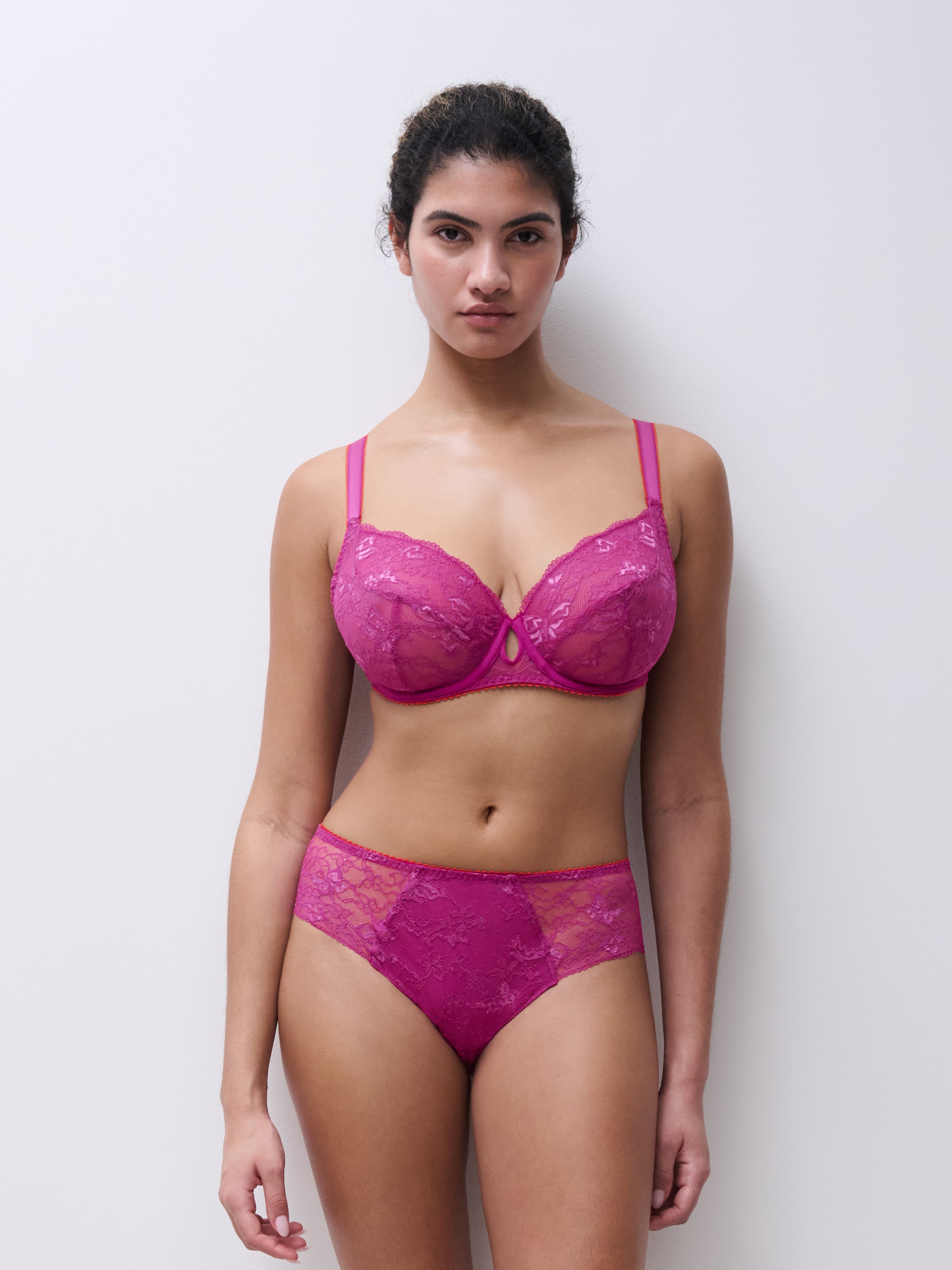 Full-cup bra CHANTELLE PULP Pink
