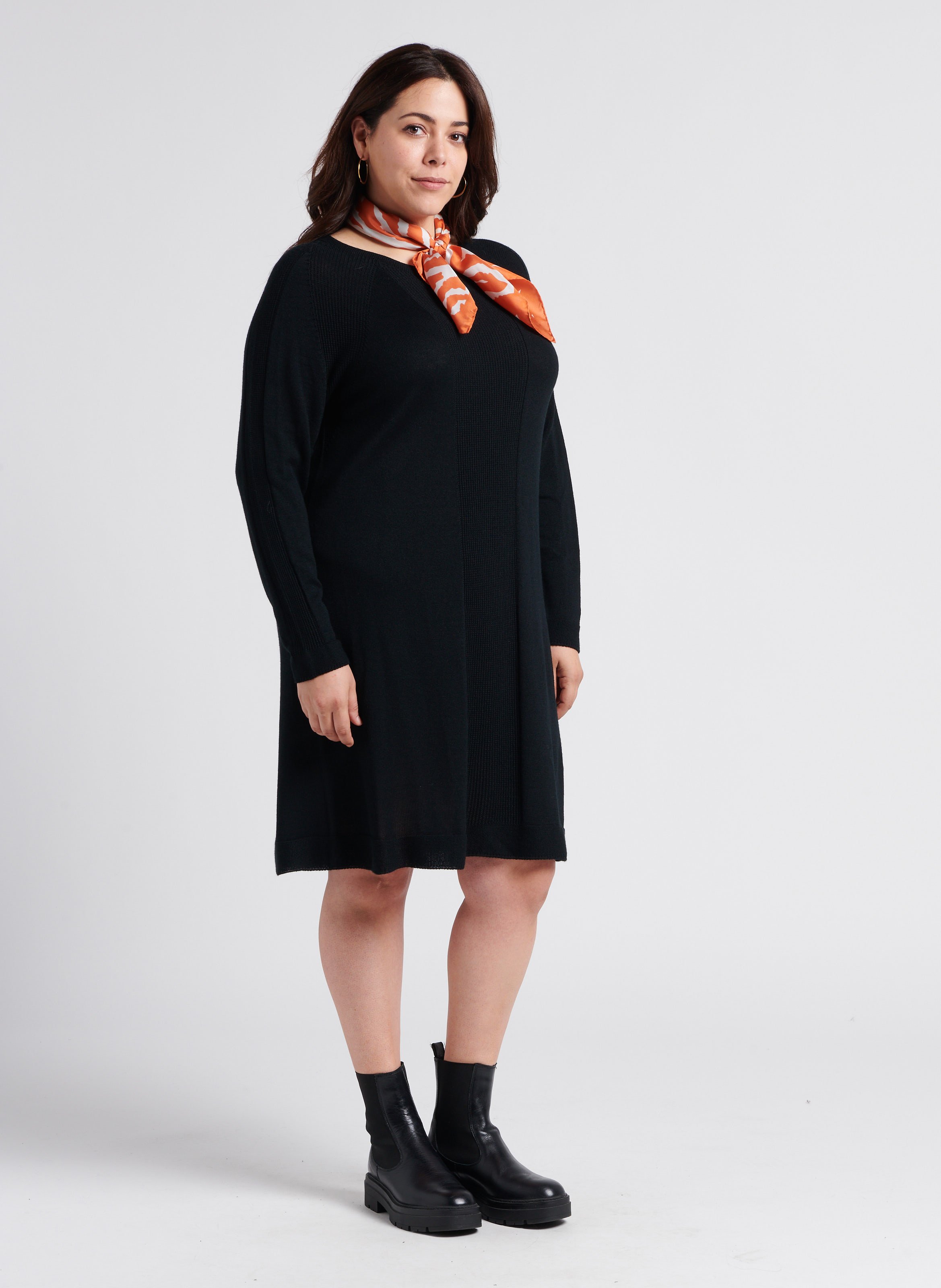 Halflange jurk van scheerwolmix met ronde hals PERSONA by Marina Rinaldi Zwart