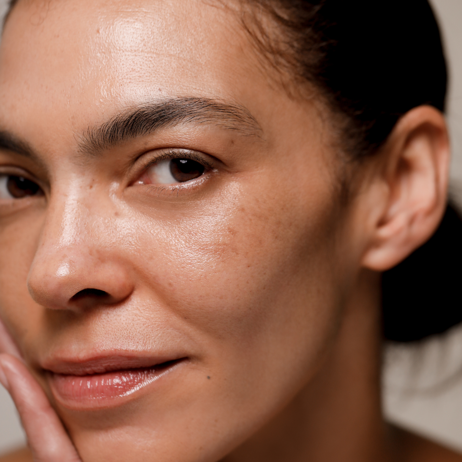 Sérum de Nuit - Régénérant Intensif DR. HAUSCHKA No color