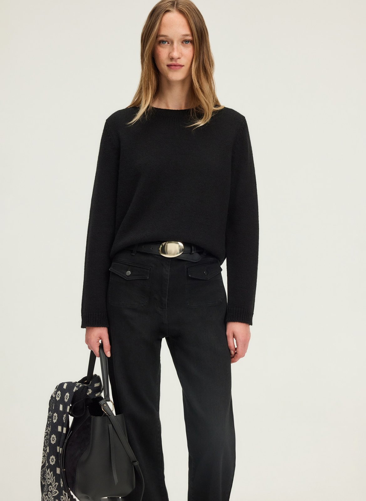 Straight round-neck knit sweater PABLO Black