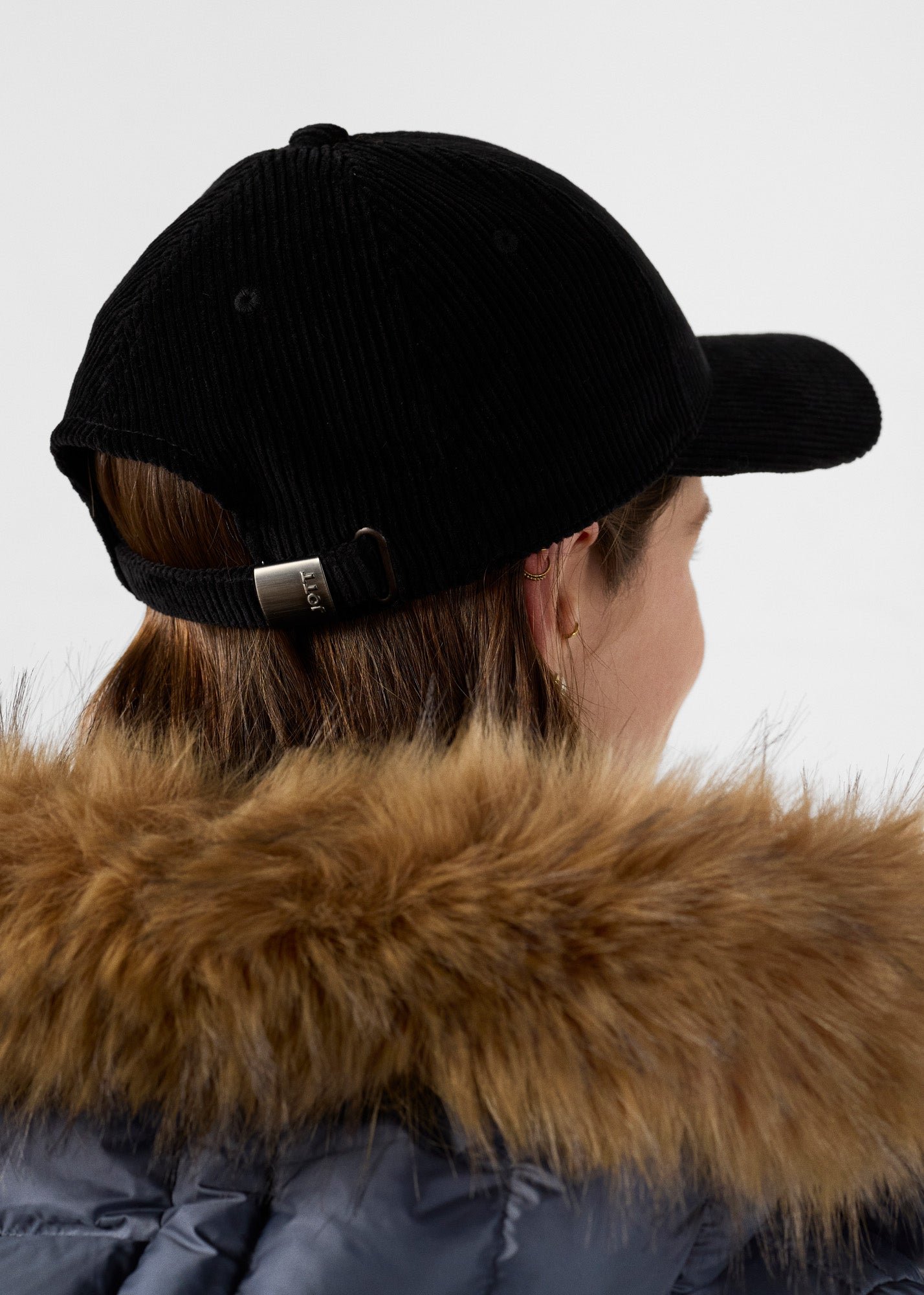 Velvet Cirrus Cap JOTT Black