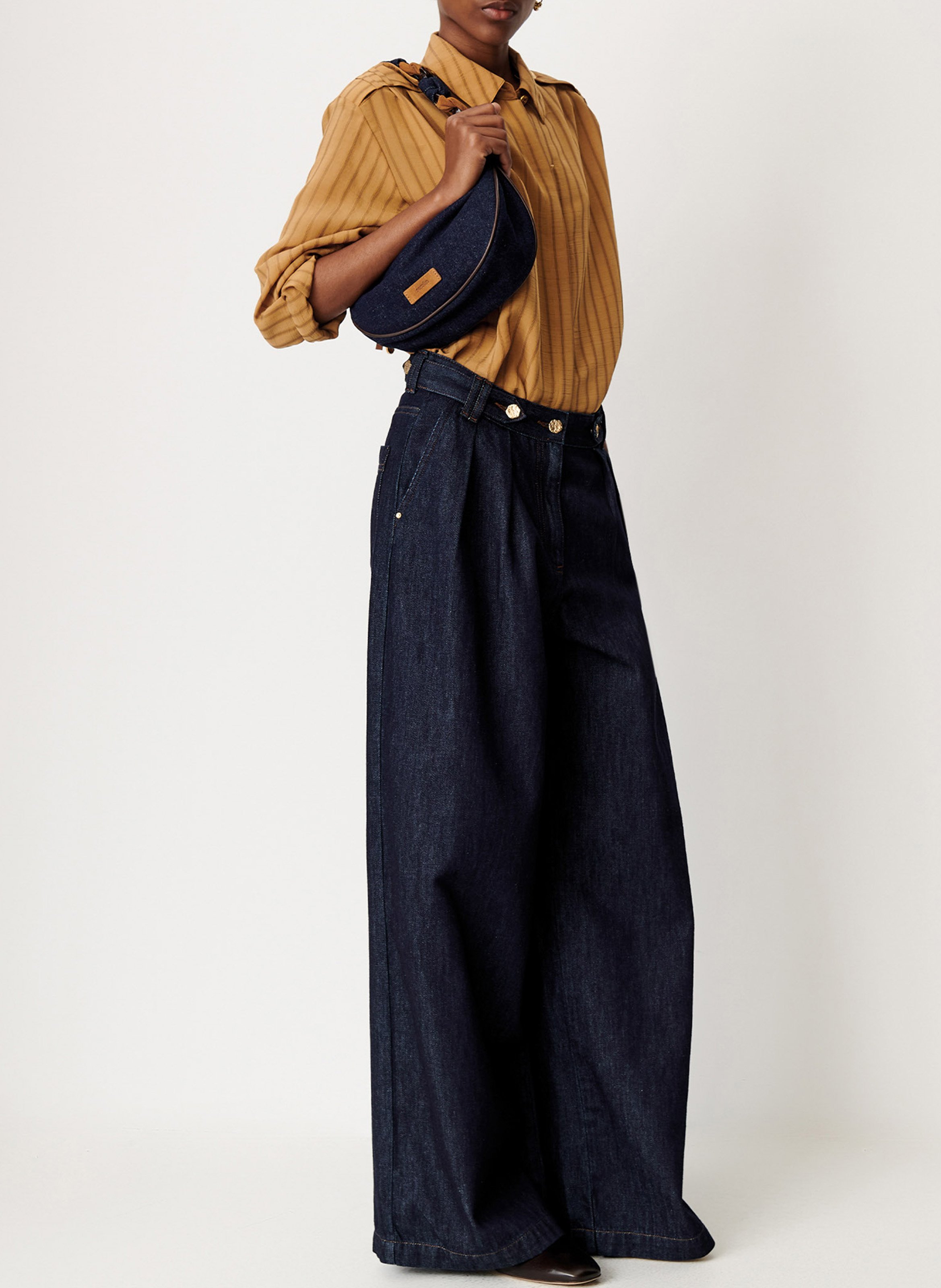 Weite Raw-Jeans mit Bundfalten SESSUN Blau