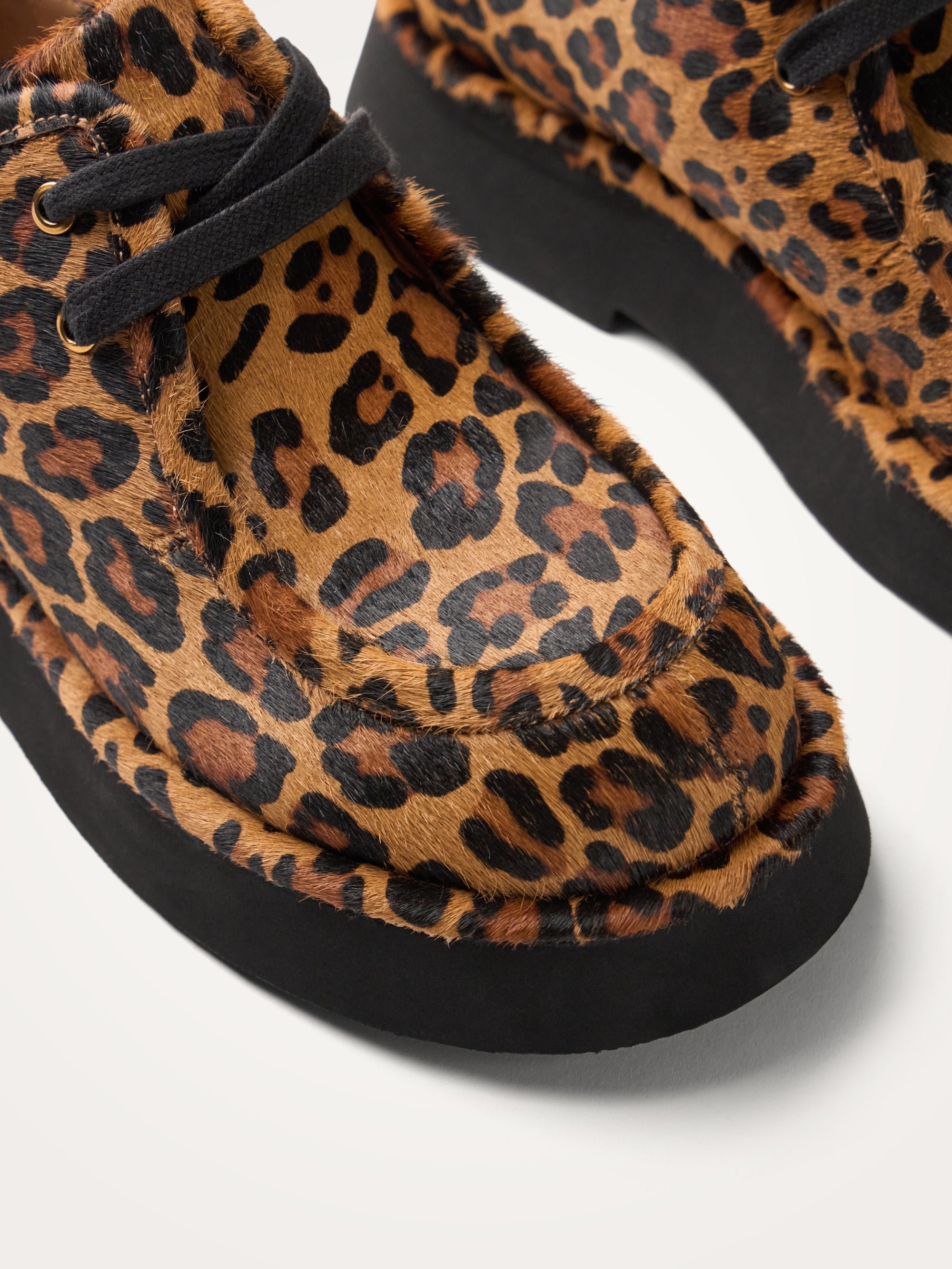 Plateau derbies with thick sole VANESSA WU Brown