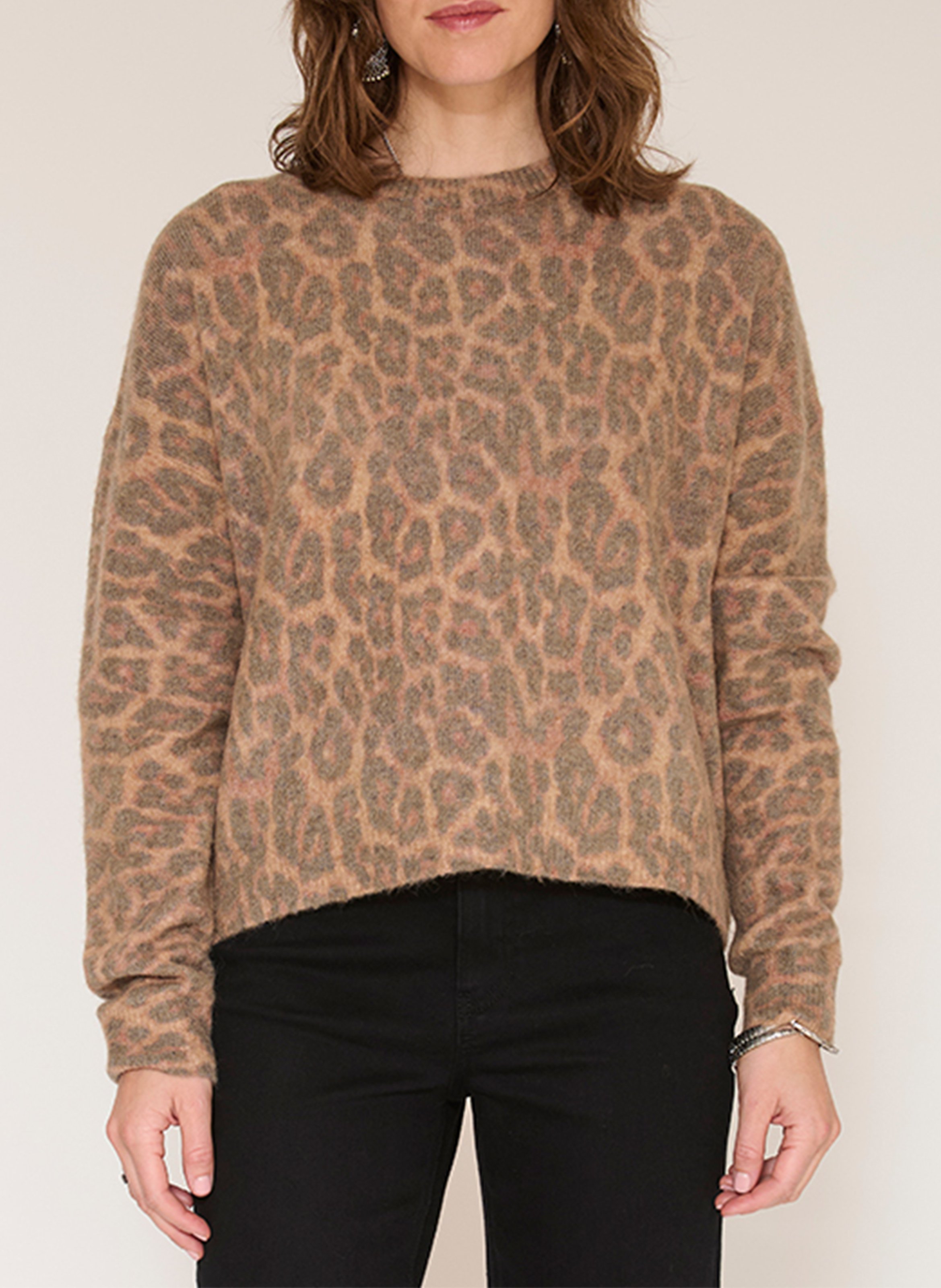 Gerade geschnittener Rundhalspullover mit Animal-Print aus Wollmischung. MKT Braun